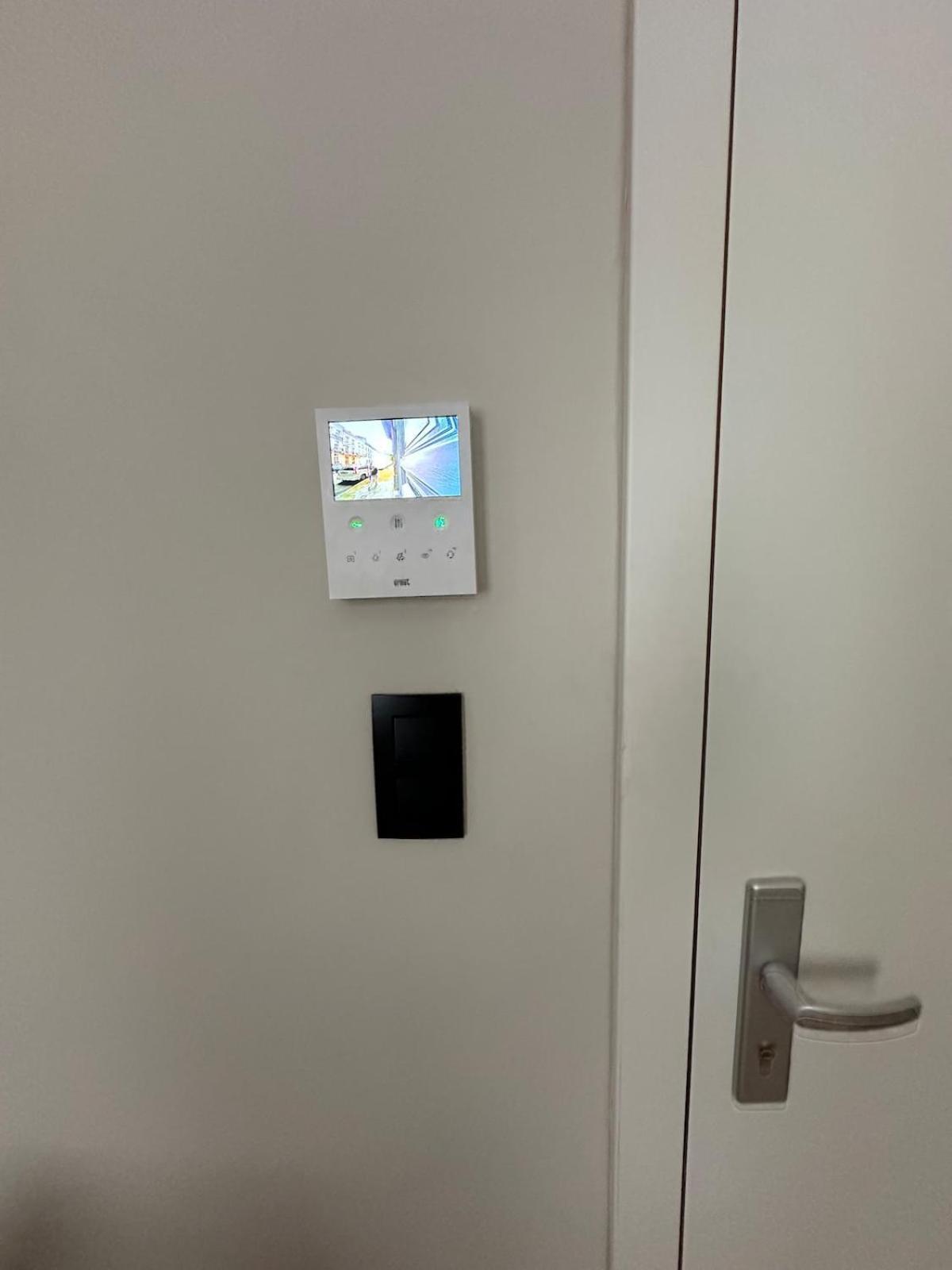 Charm And Comfort * Brussels