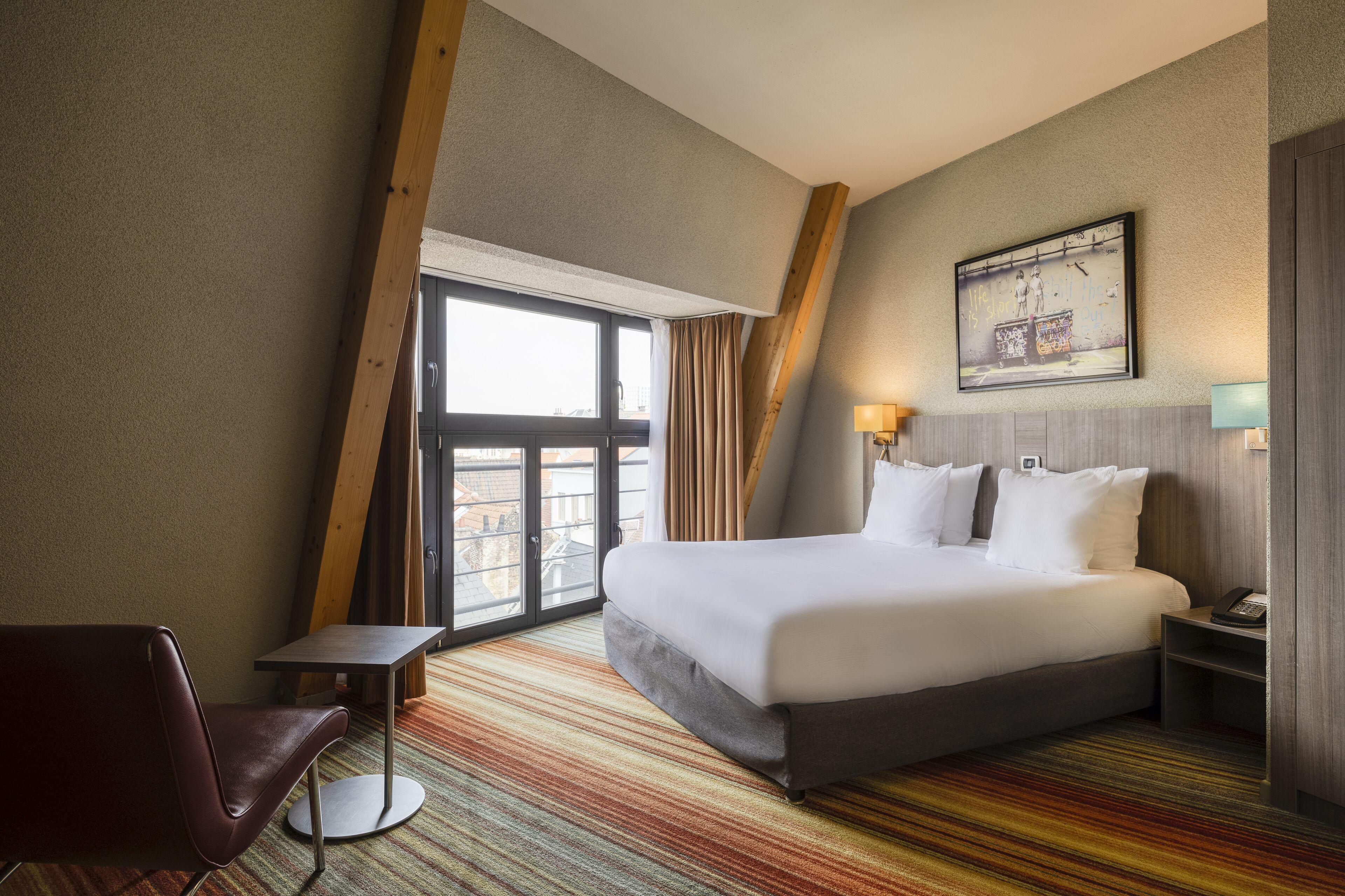 Hotel Alma Grand Place 3*