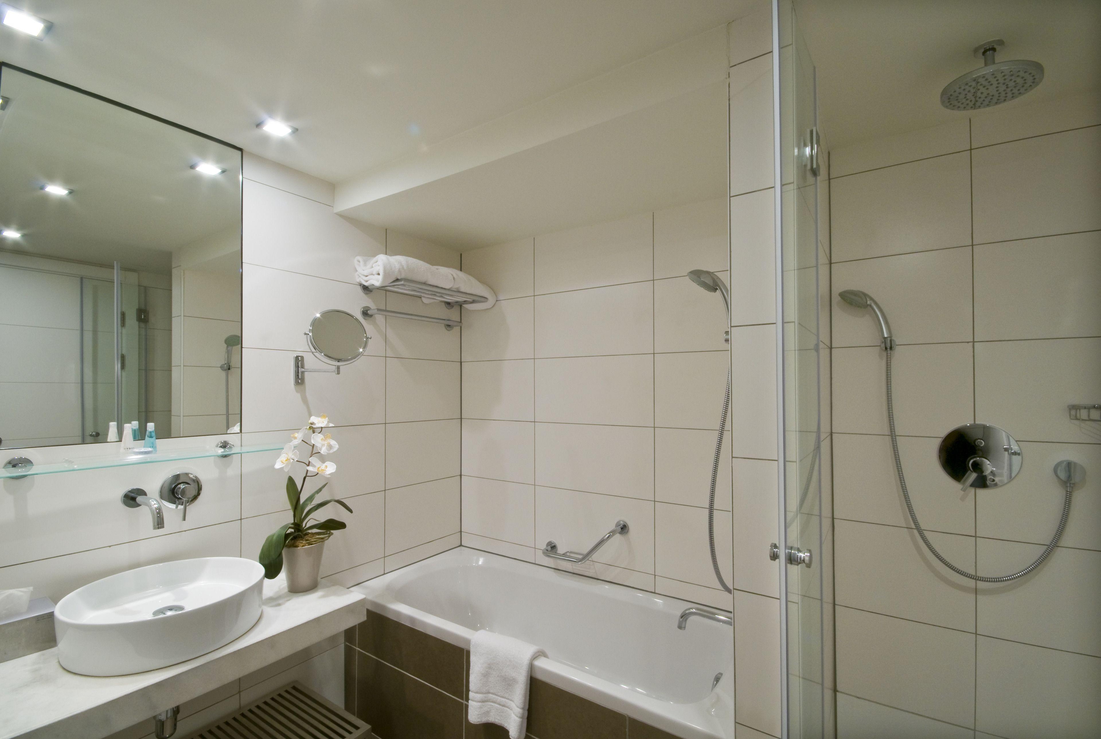 B-aparthotel Grand Place 4*