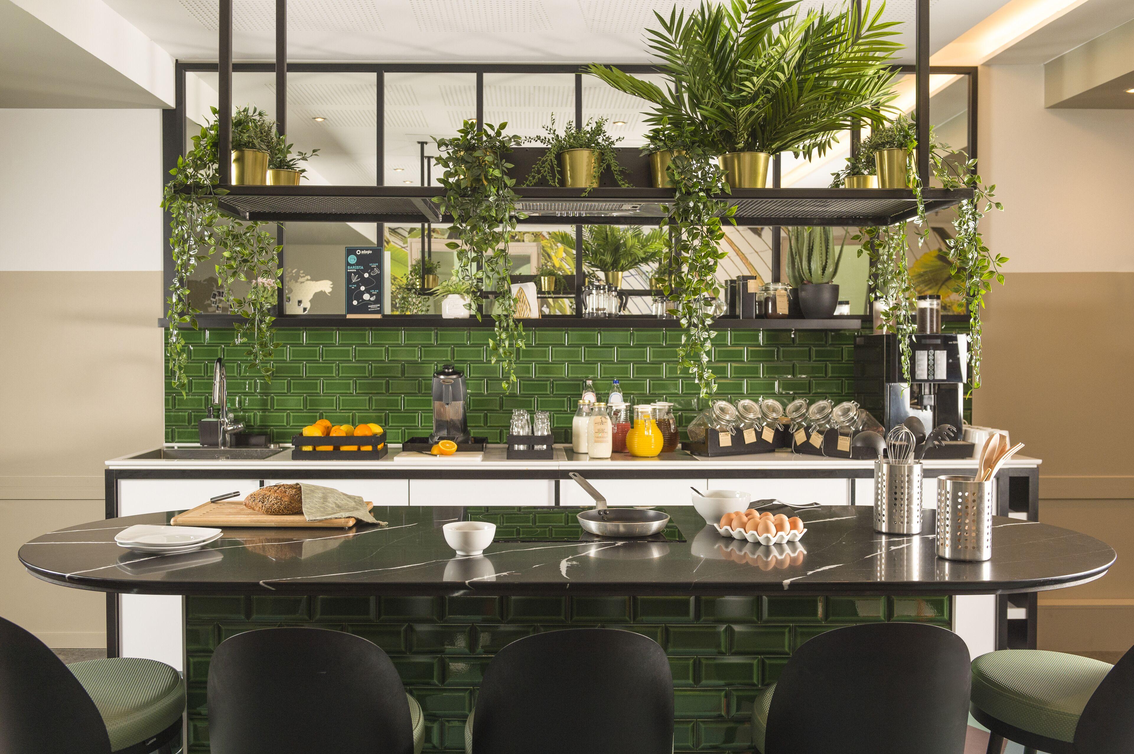 Aparthotel Adagio Grand Place 3*