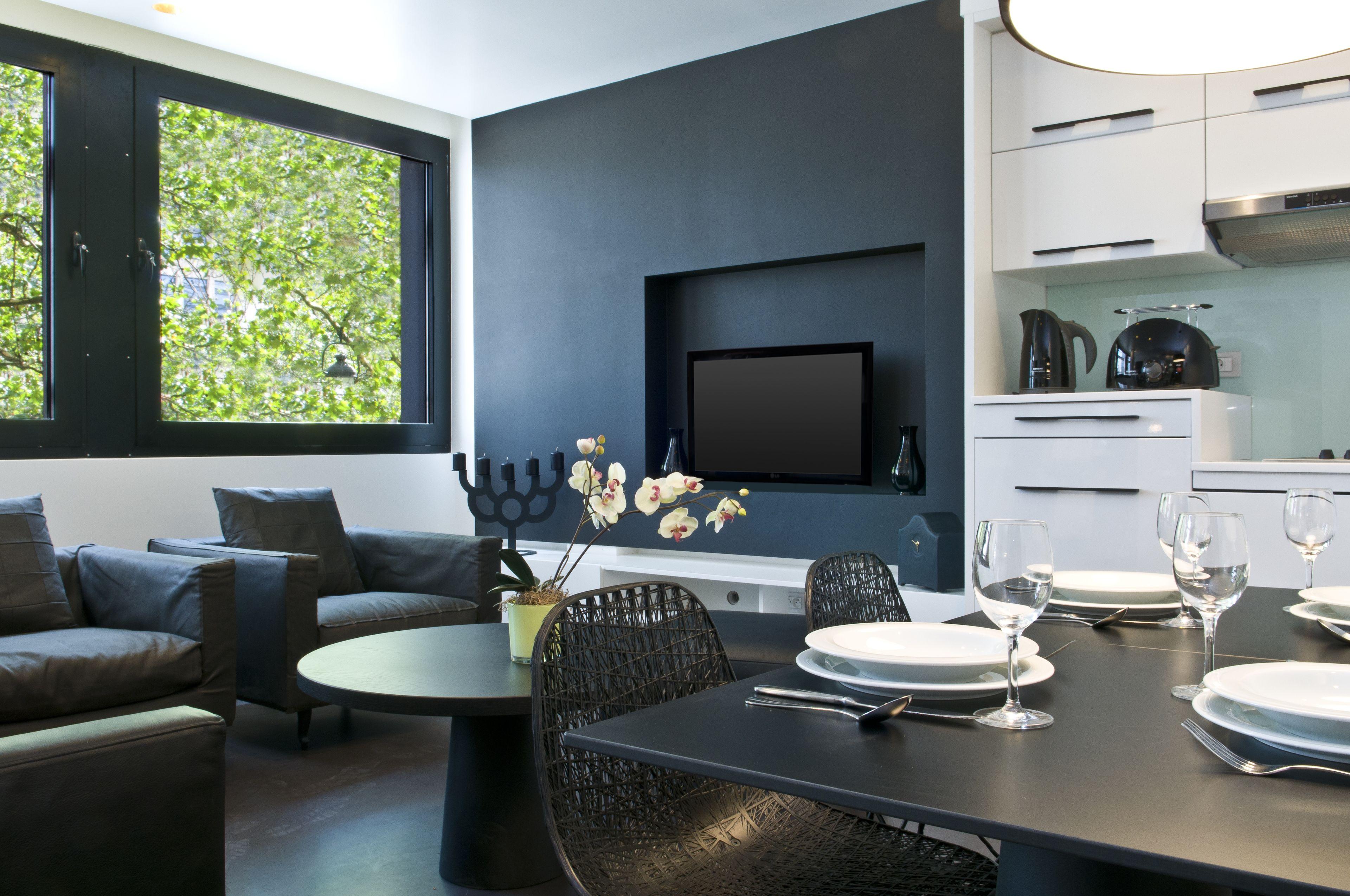 B-aparthotel Regent 4*