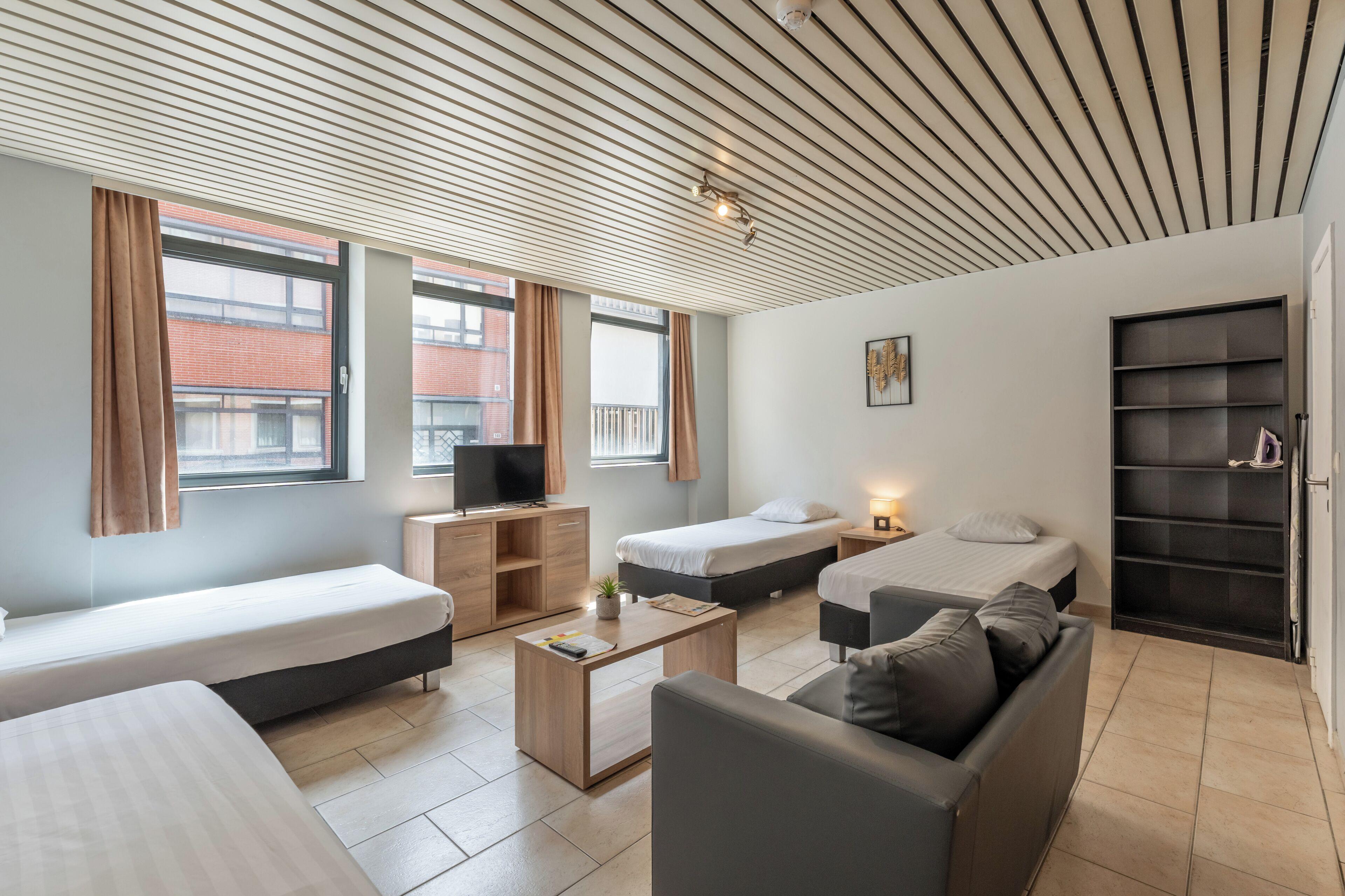 Gardens Apartment *