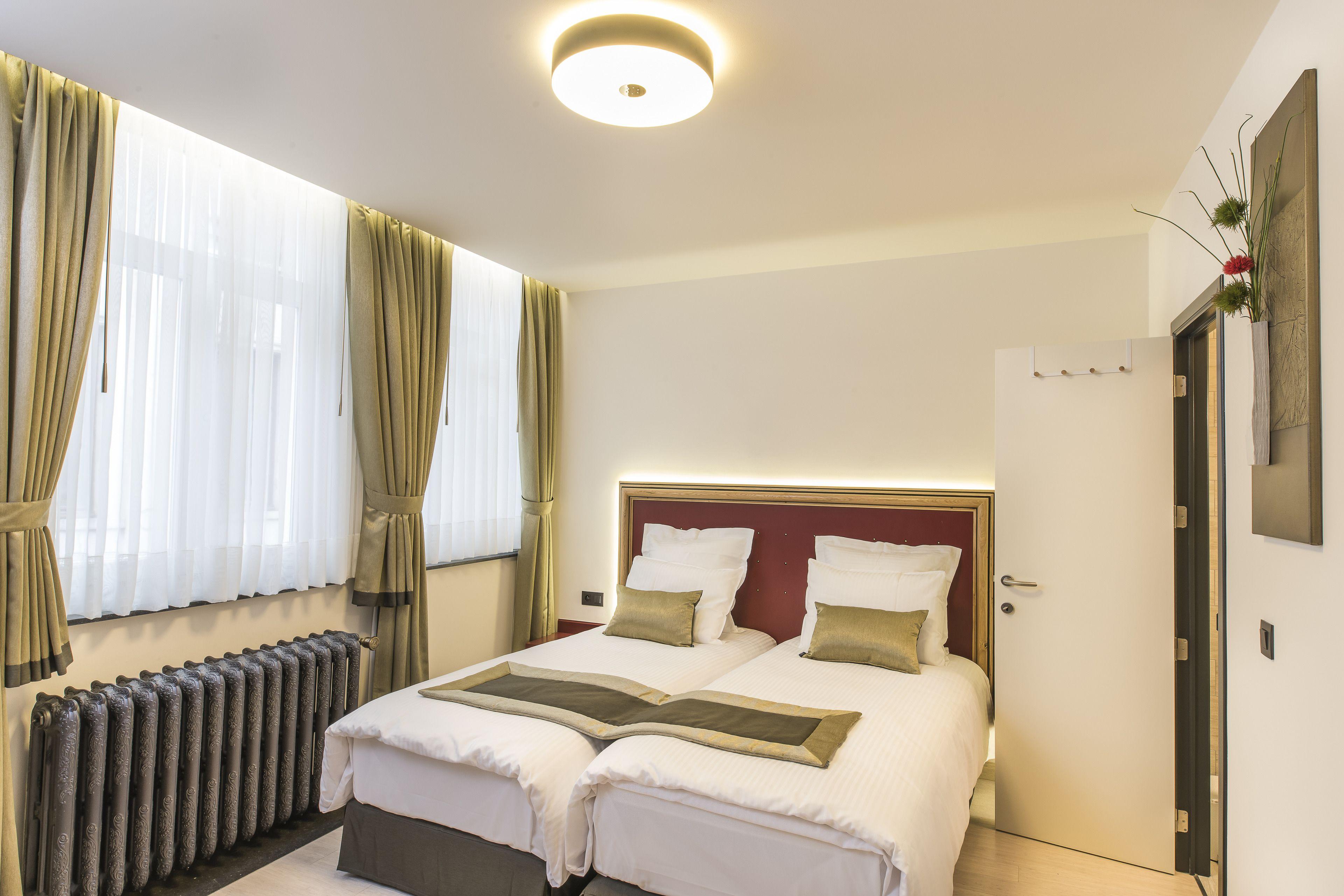 Agora Grand Place Brussels