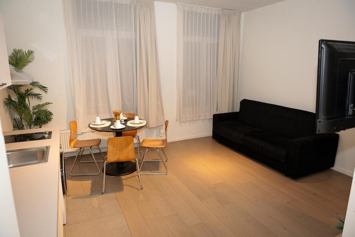 Apartment 003 Avenue Louise *