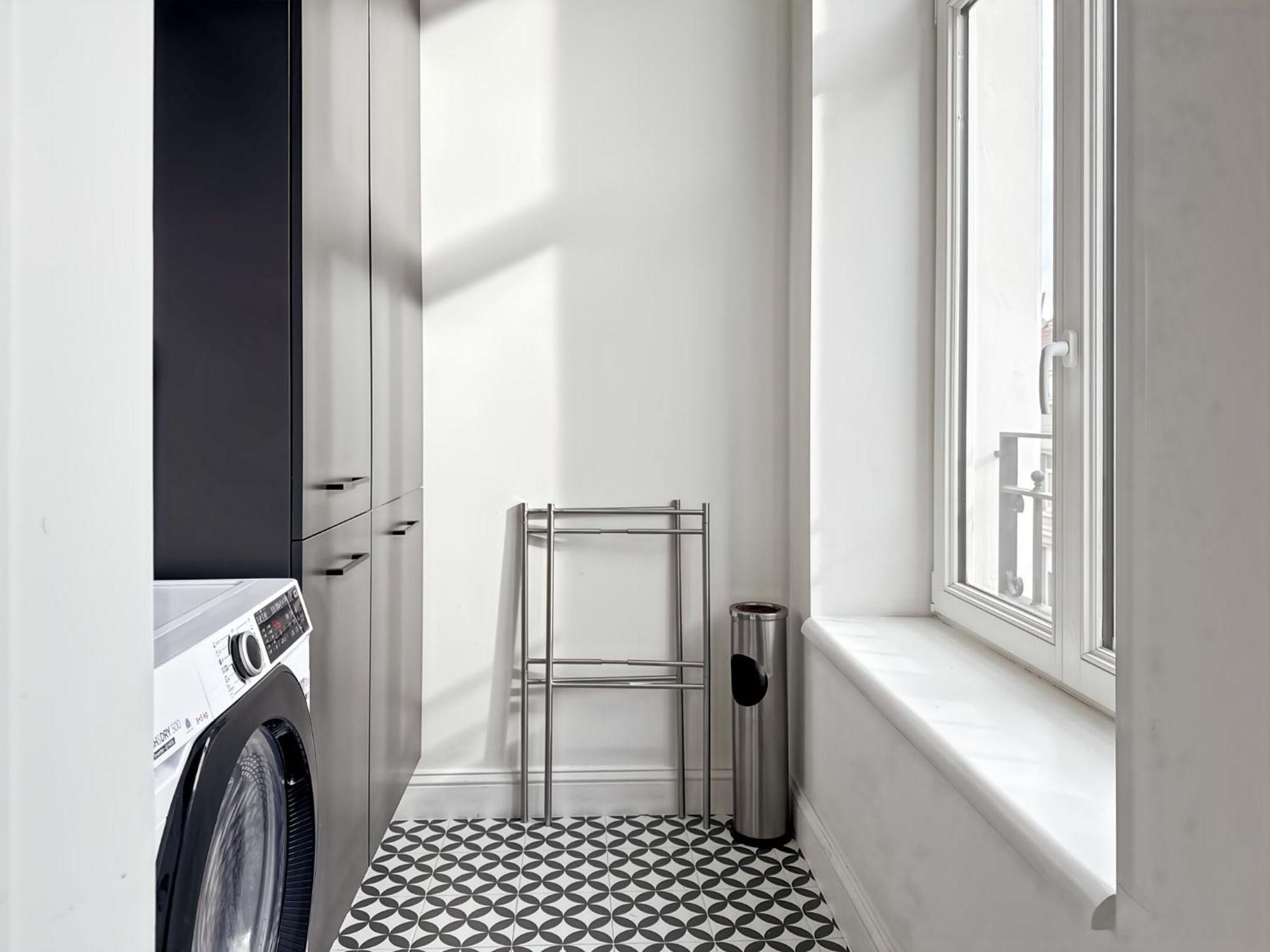 Apartment Charming Ixelles Retreat In The Heart Of