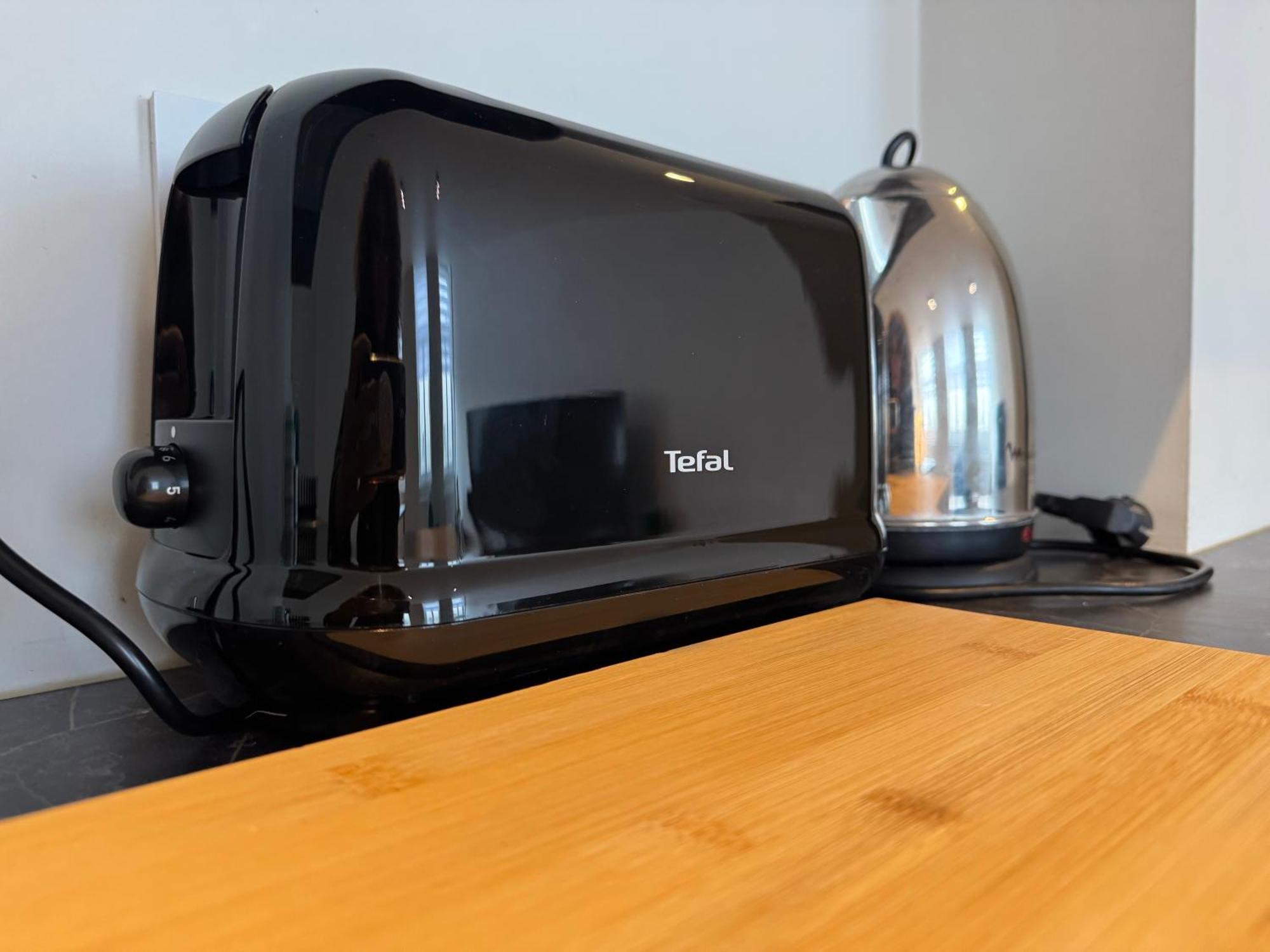 Downtown Spacious Design Duplex 3bedr Apartment *