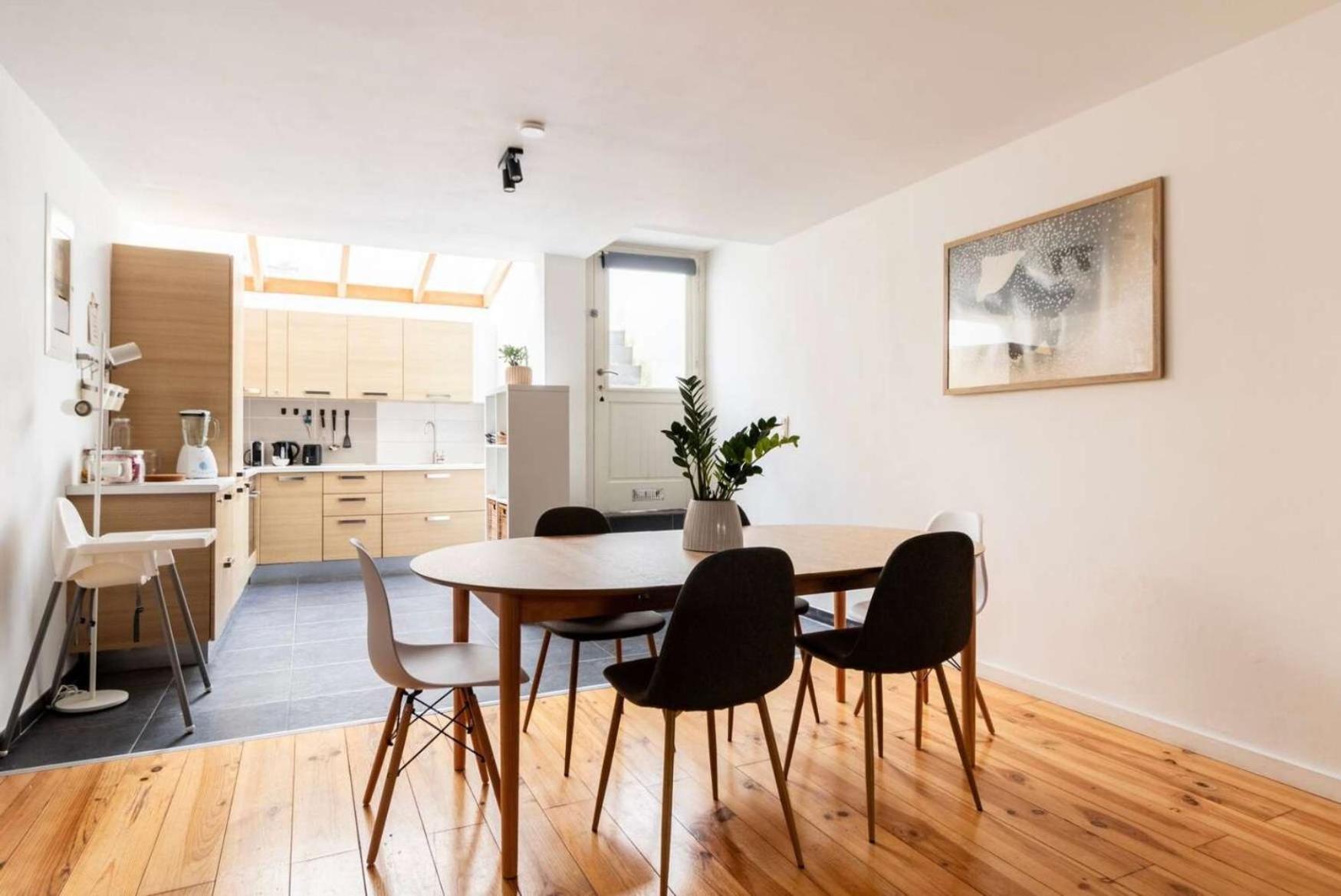 Cosy Eu - Central, Parking, Terrace Apartment Brussels
