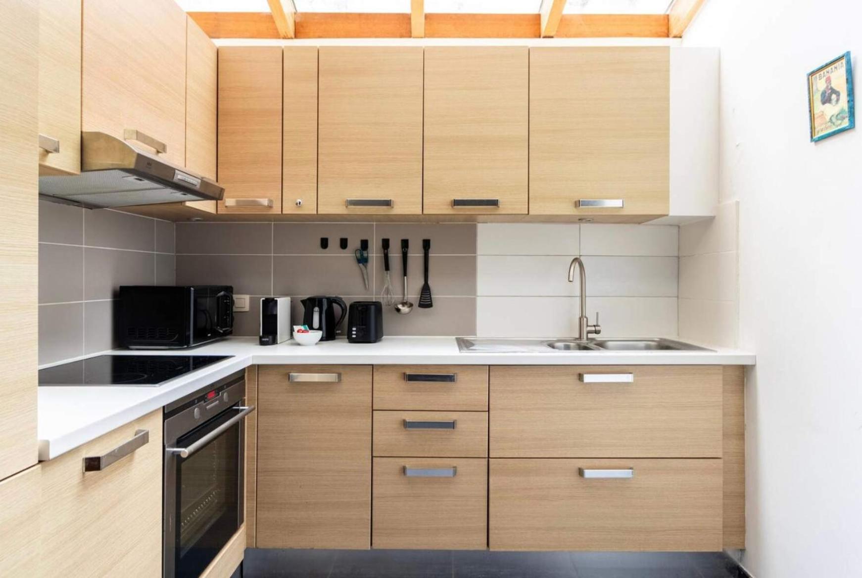 Cosy Eu - Central, Parking, Terrace Apartment