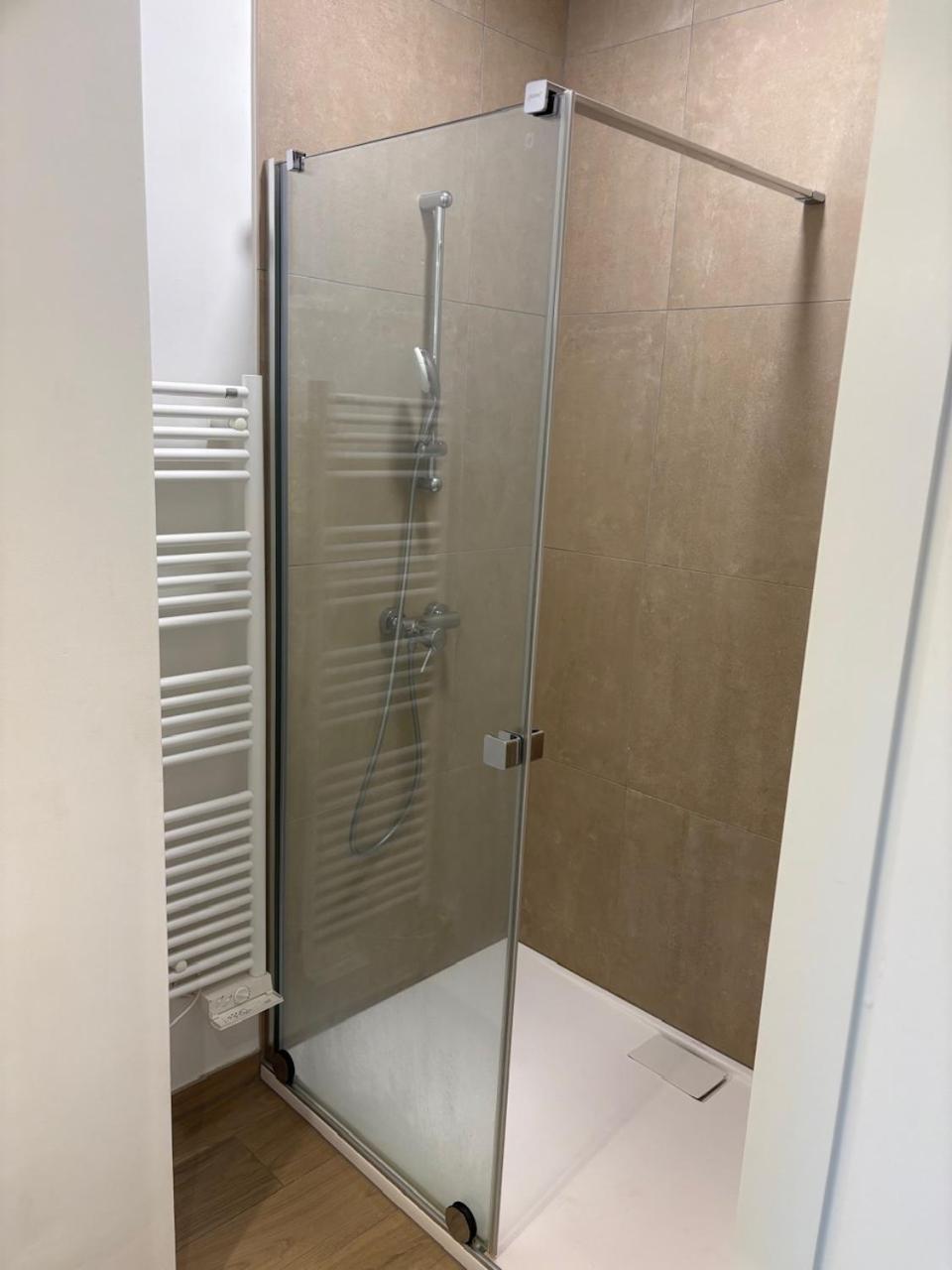 Floor Luxury With Spectacular Water Views Brussels