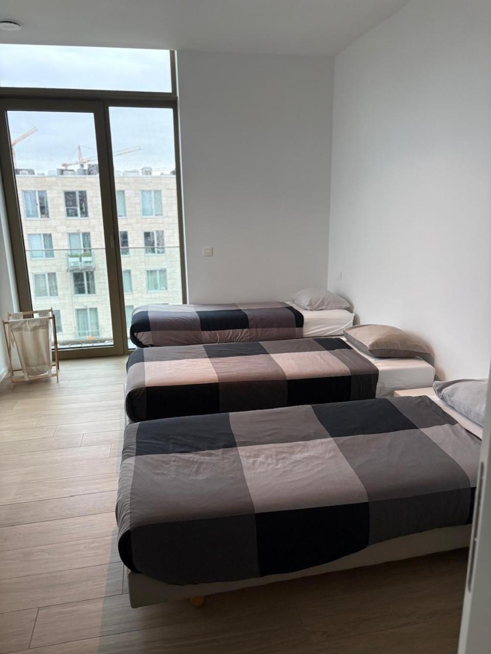 Floor Luxury With Spectacular Water Views Apartment *