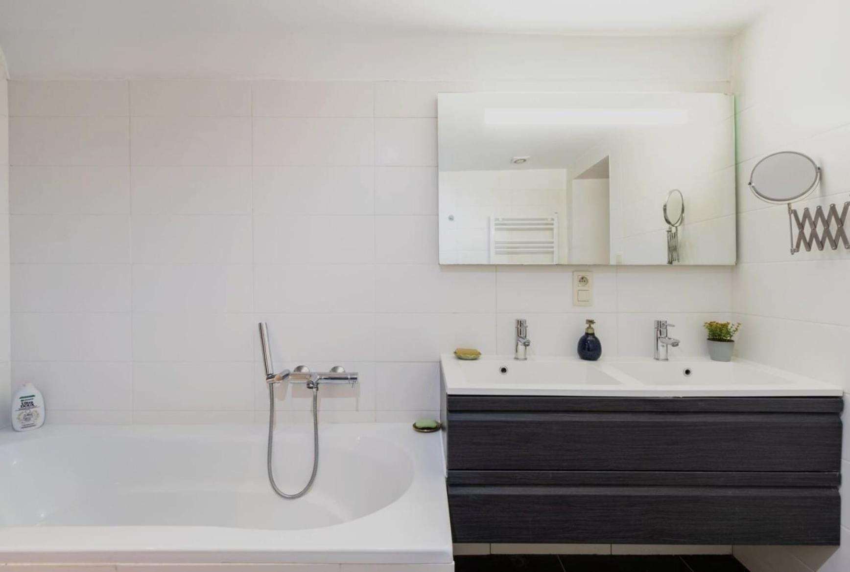 Apartment Cosy Eu - Central, Parking, Terrace