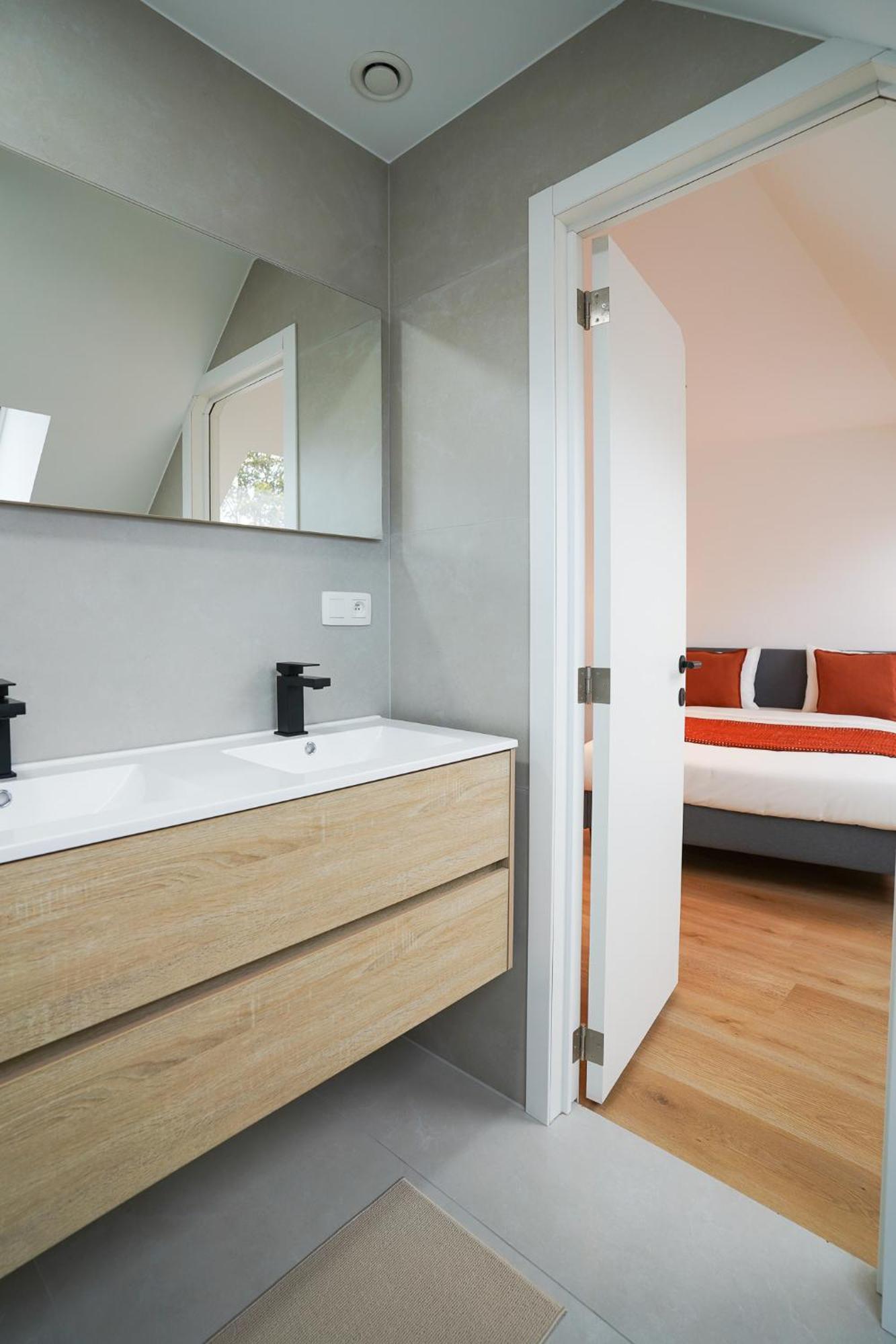 Apartment Douvres 7 *