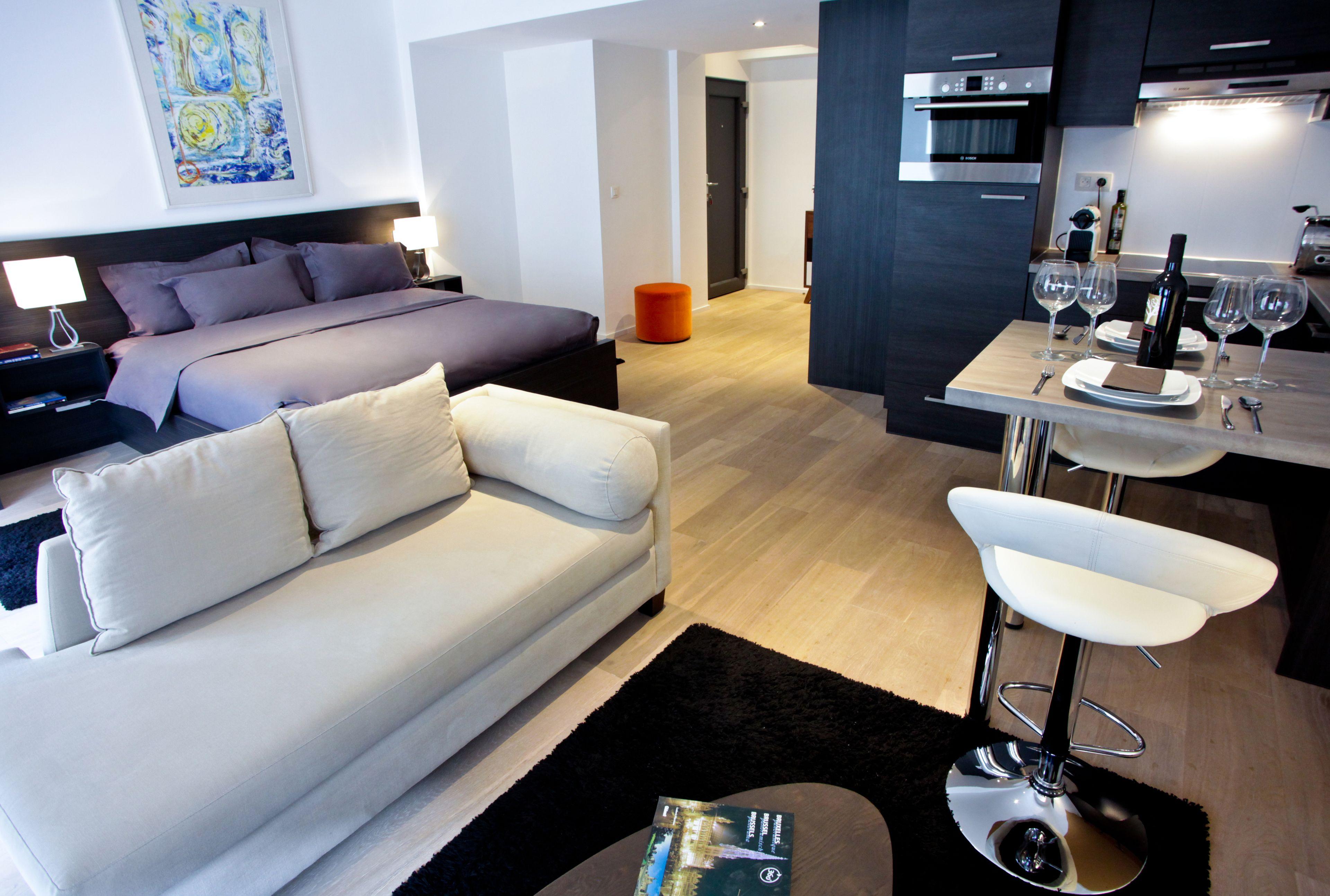 Flat Moliere Apartment *