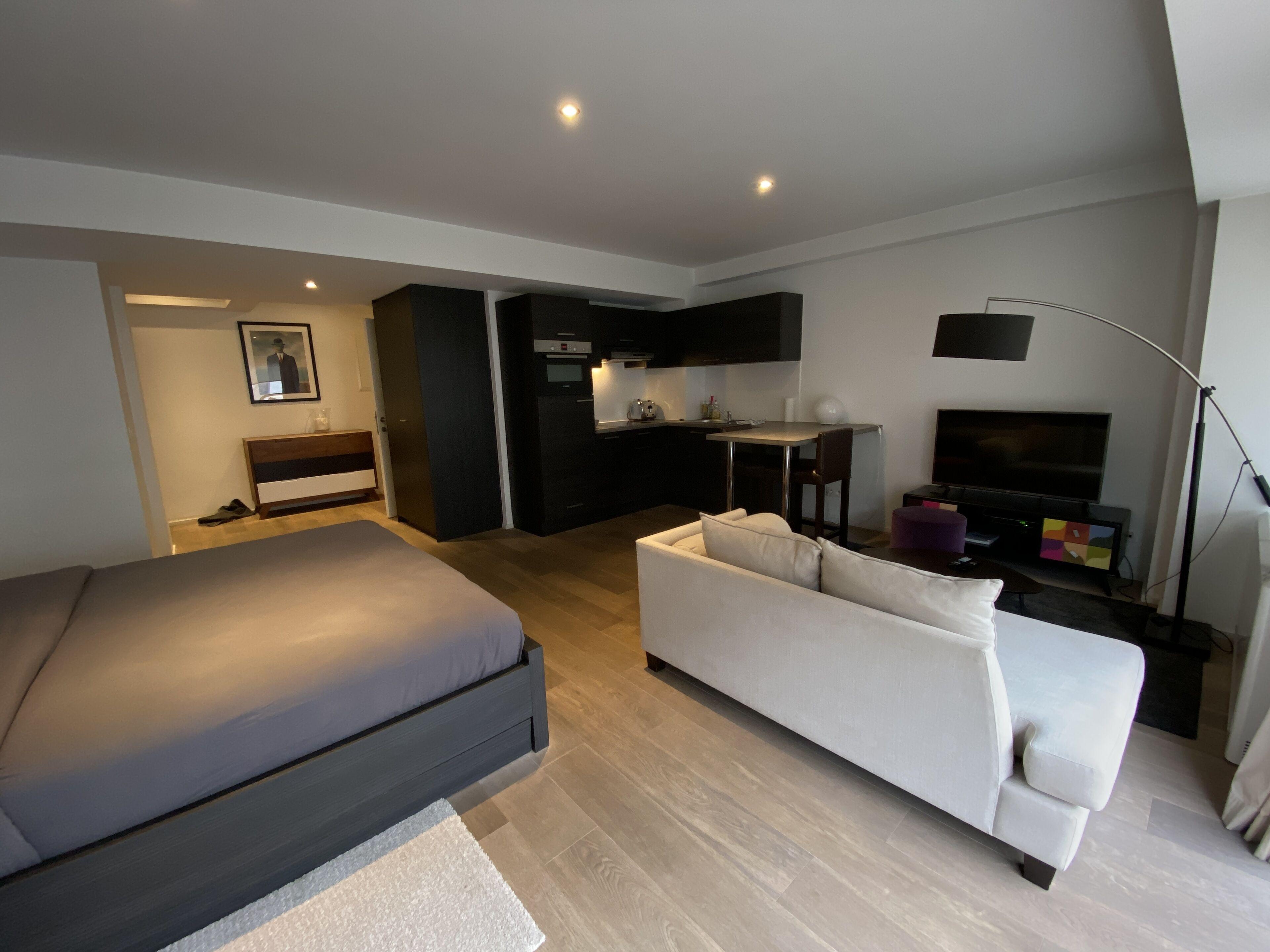 Apartment Flat Moliere Brussels
