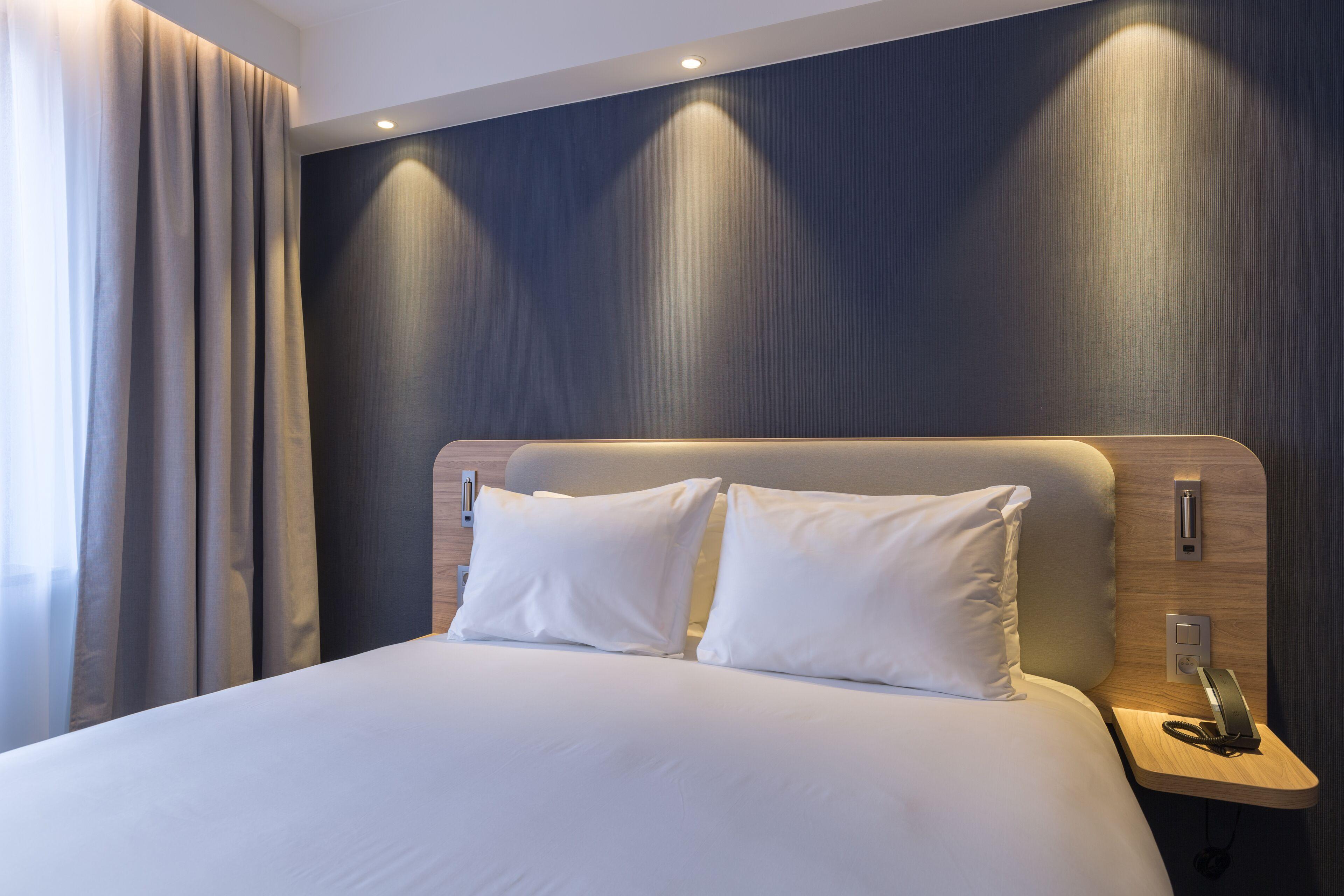 Hotel Express Brussels-grand-place By Ihg Brussels