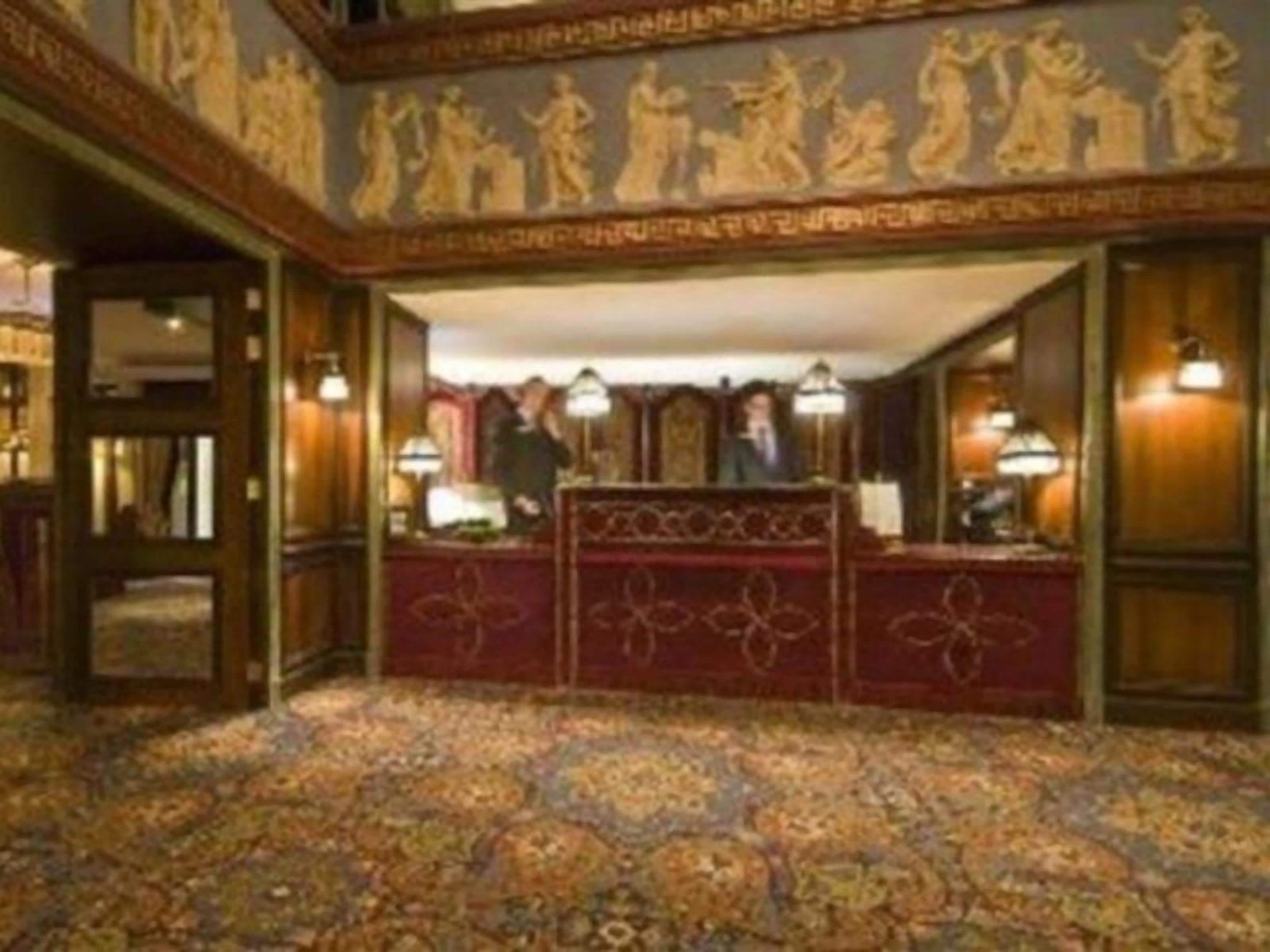 Hotel Barsey By Warwick