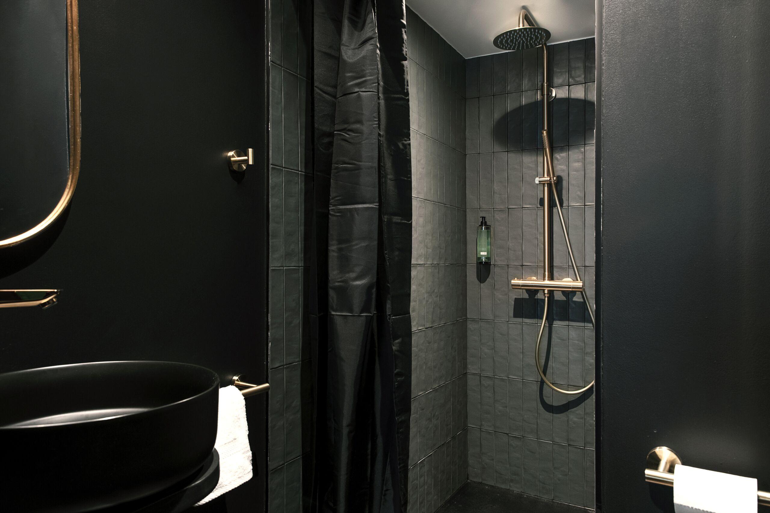 Bed & Breakfast Secret Walls Brussels