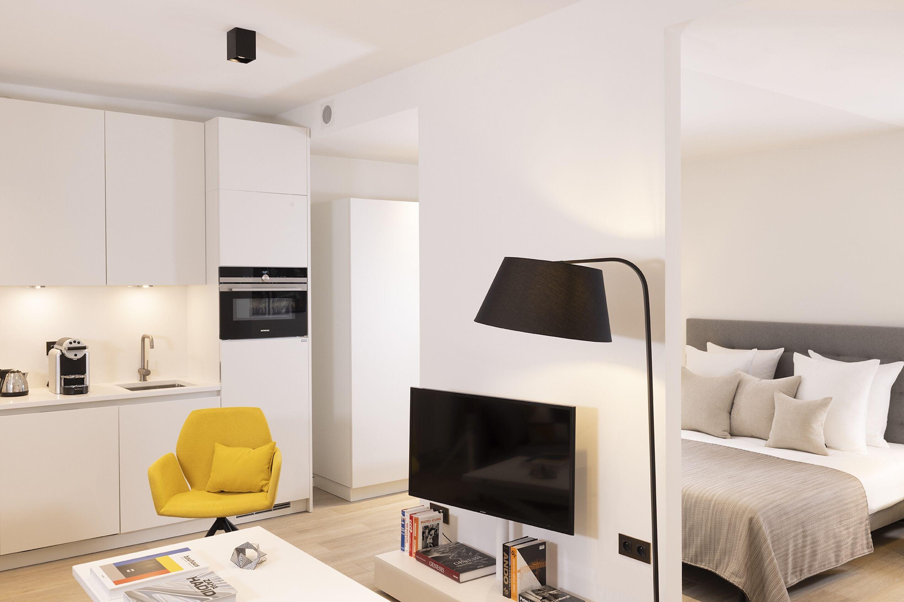 Hotel L-avenue 4*