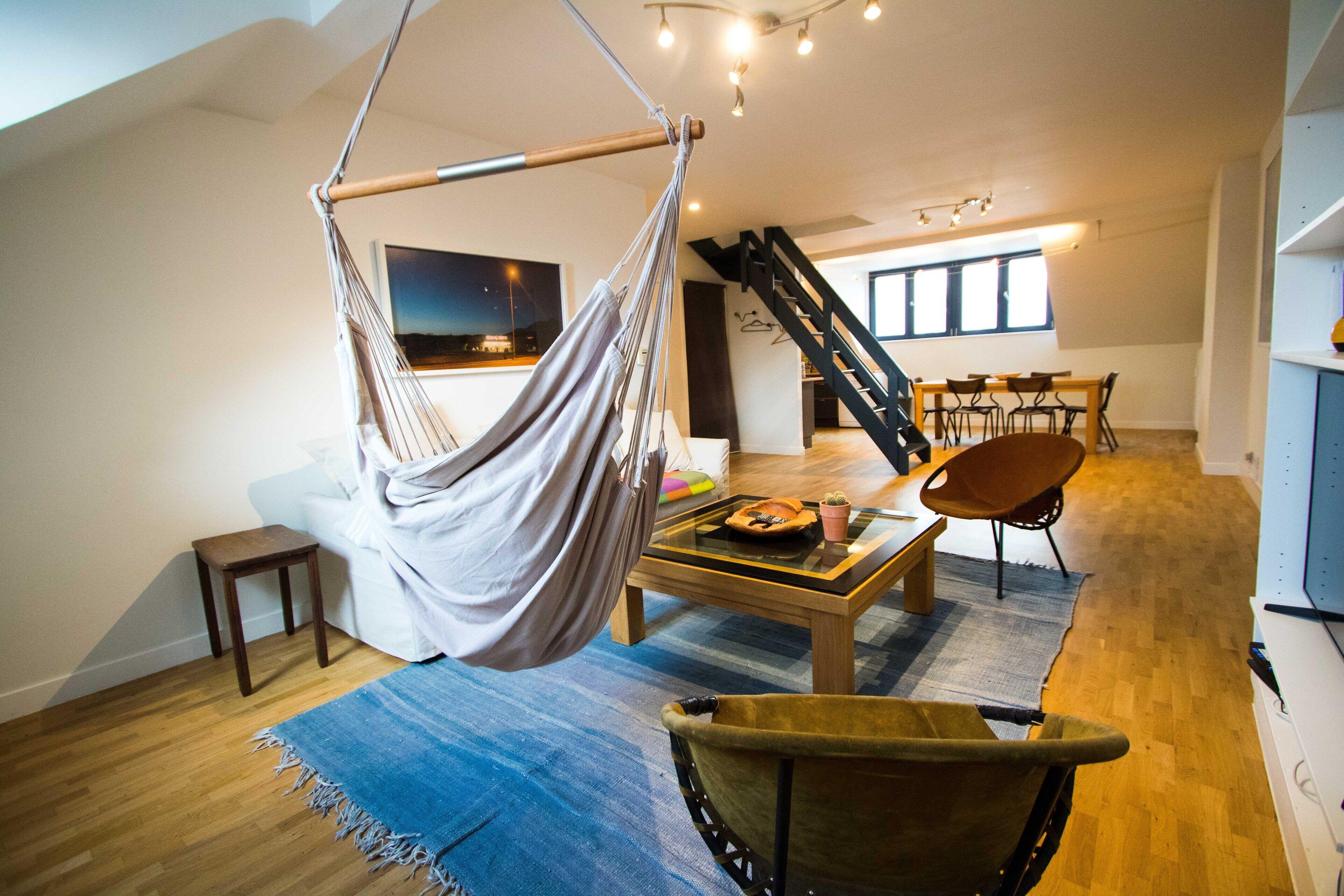 Charming Near Avenue Louise Apartment *