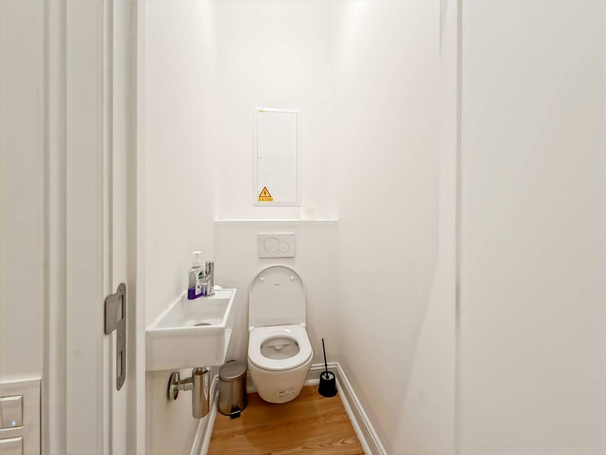 Self Check In Ixelles Retreat In The Heart Of * Brussels