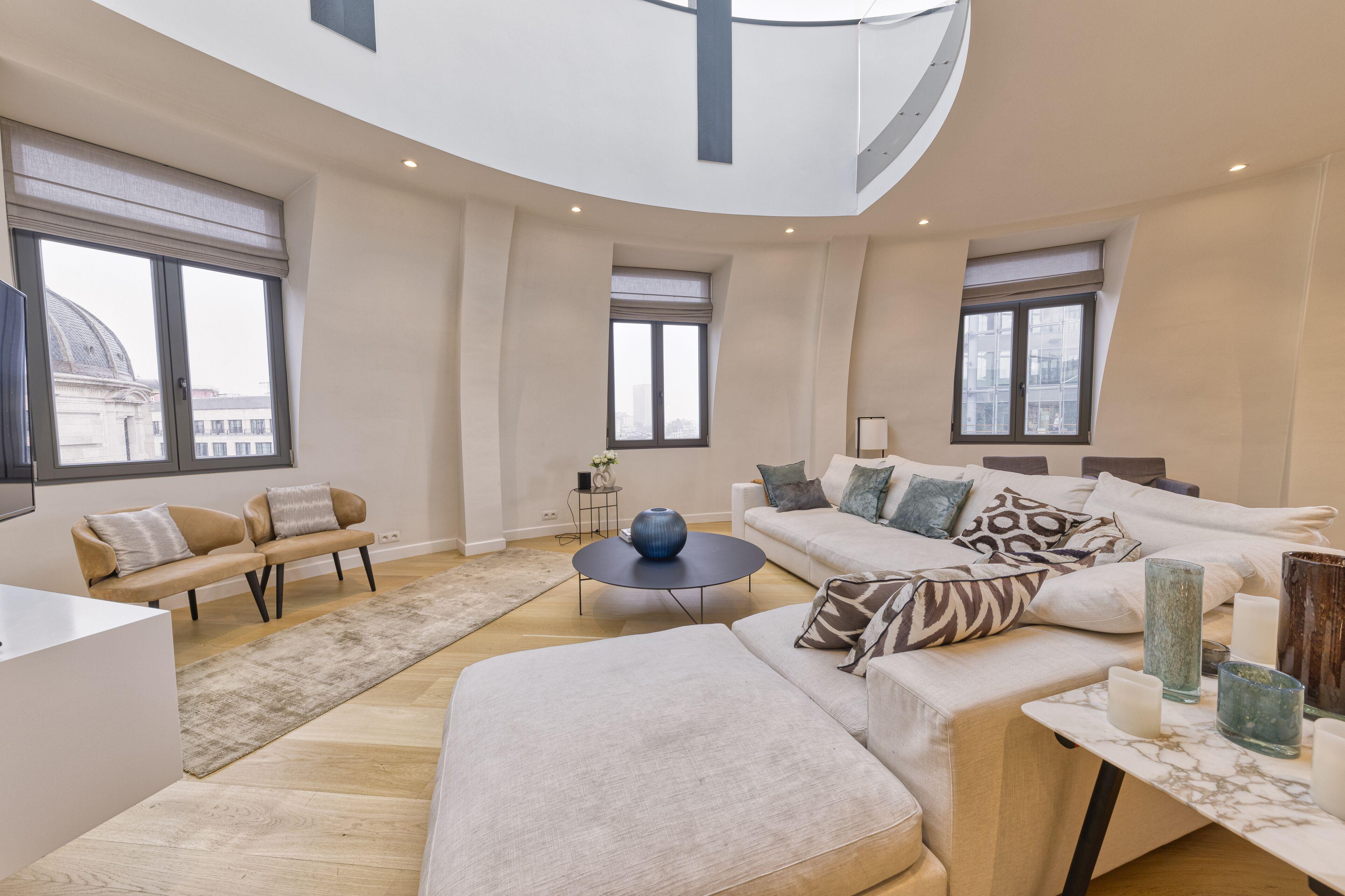 Triplex Penthouse In The Center Brussels
