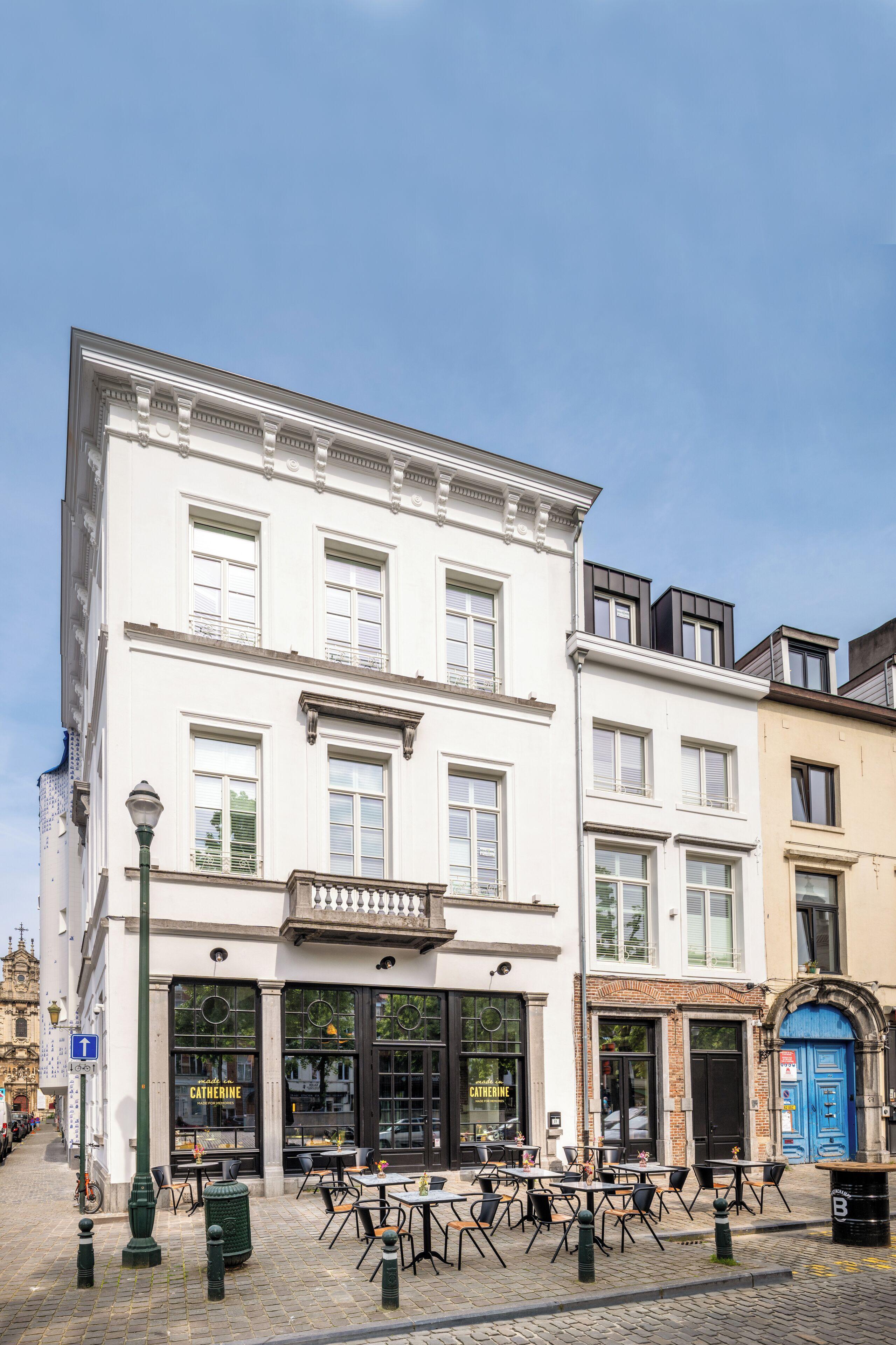 Made In Catherine Hotel