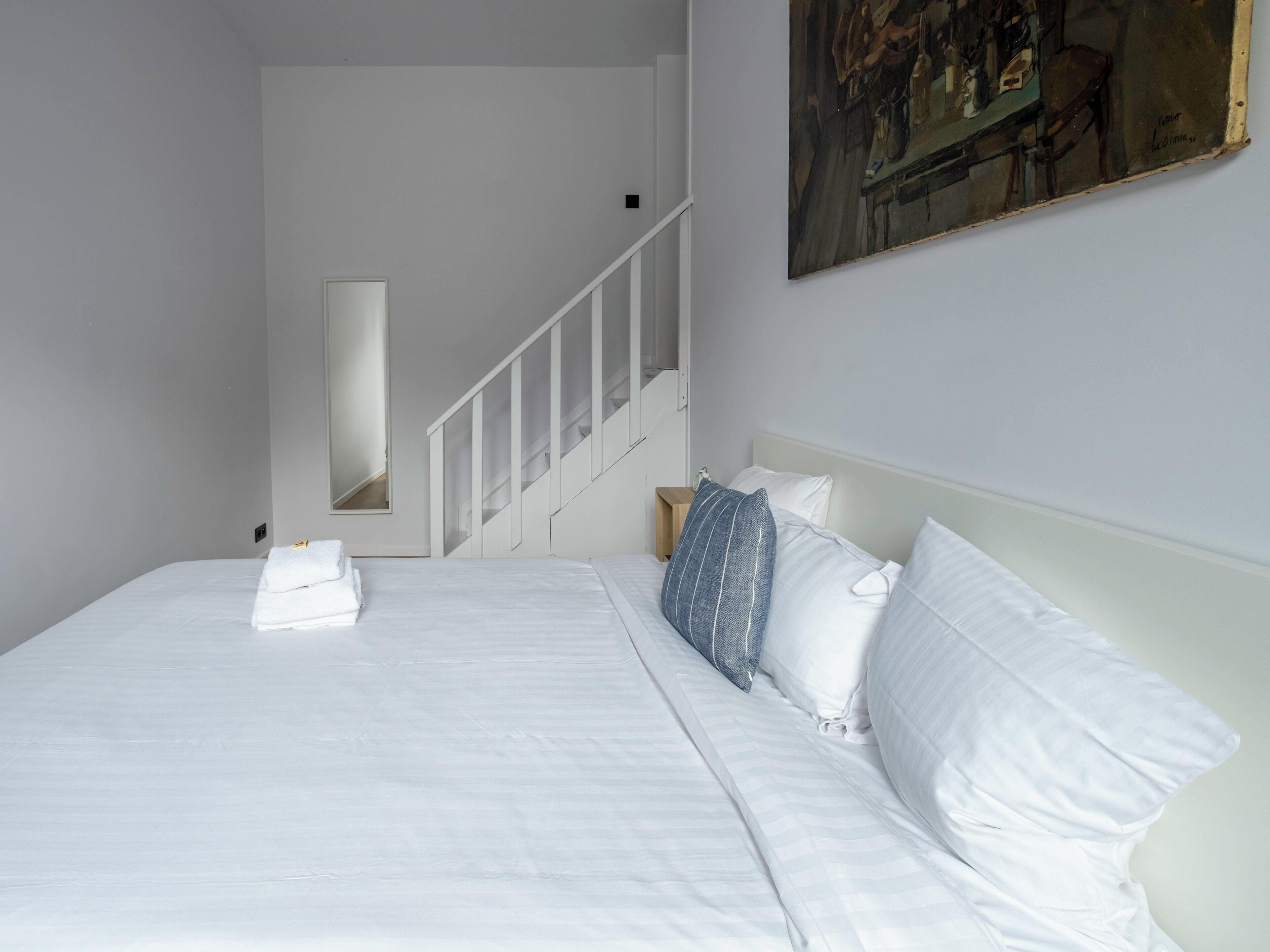 Apartment Toison D'or *