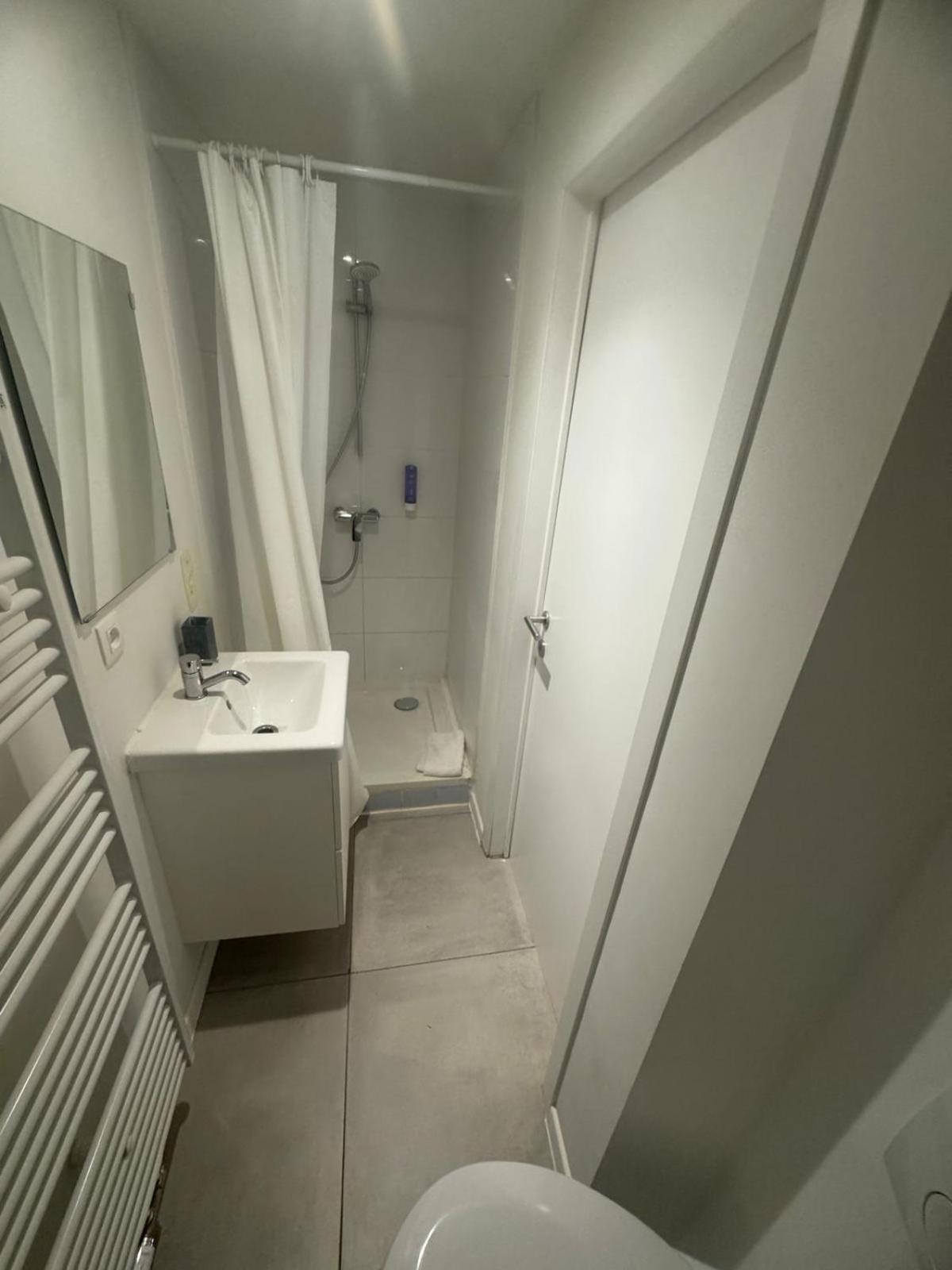 003 Avenue Louise Brussels