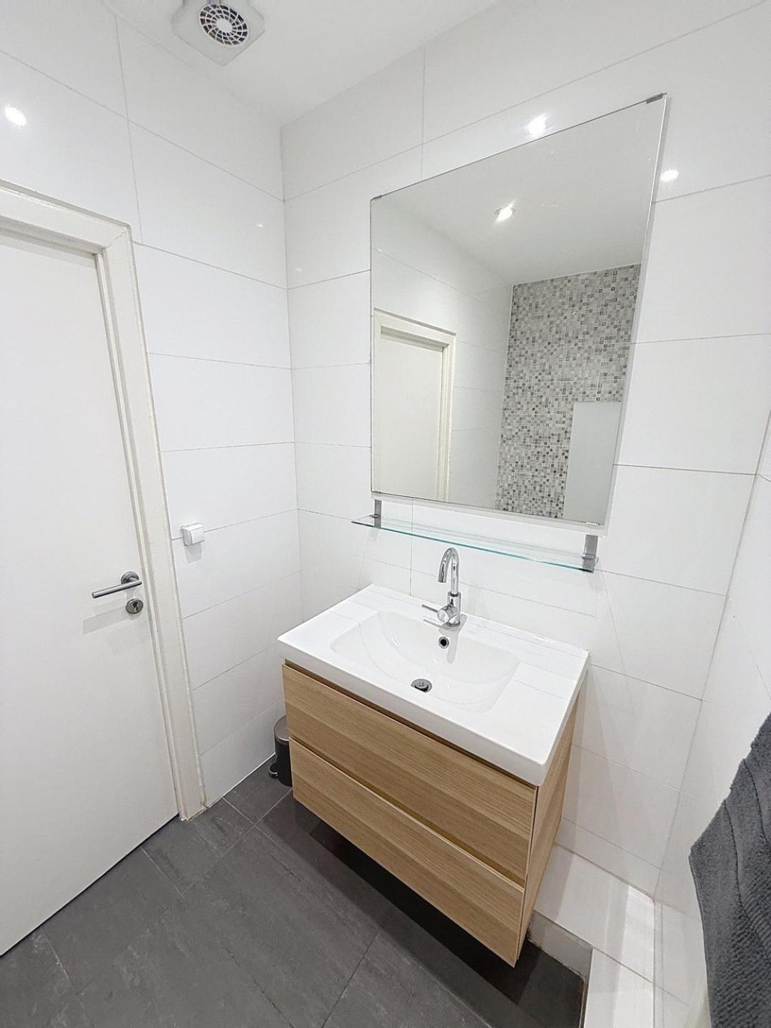 Fernand Cocq * Brussels