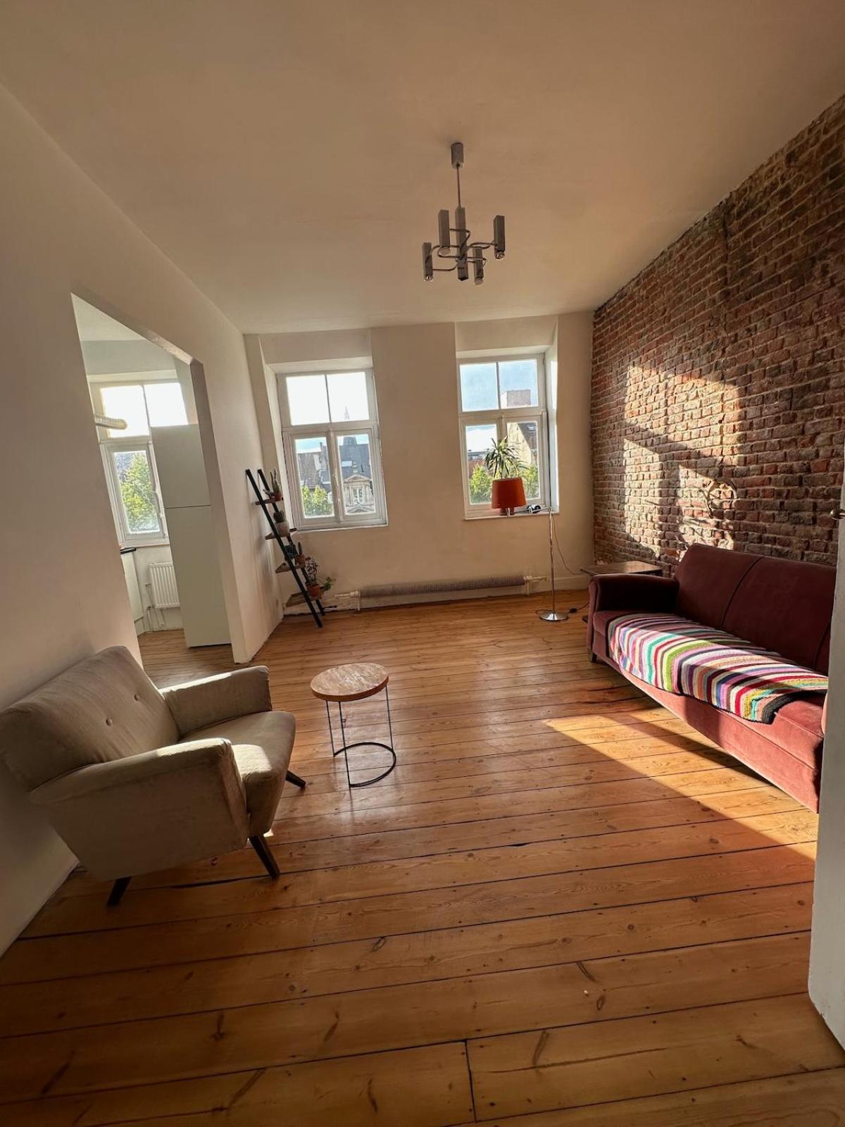 Big Cosy Family Duplex Near Grande Place Apartment *