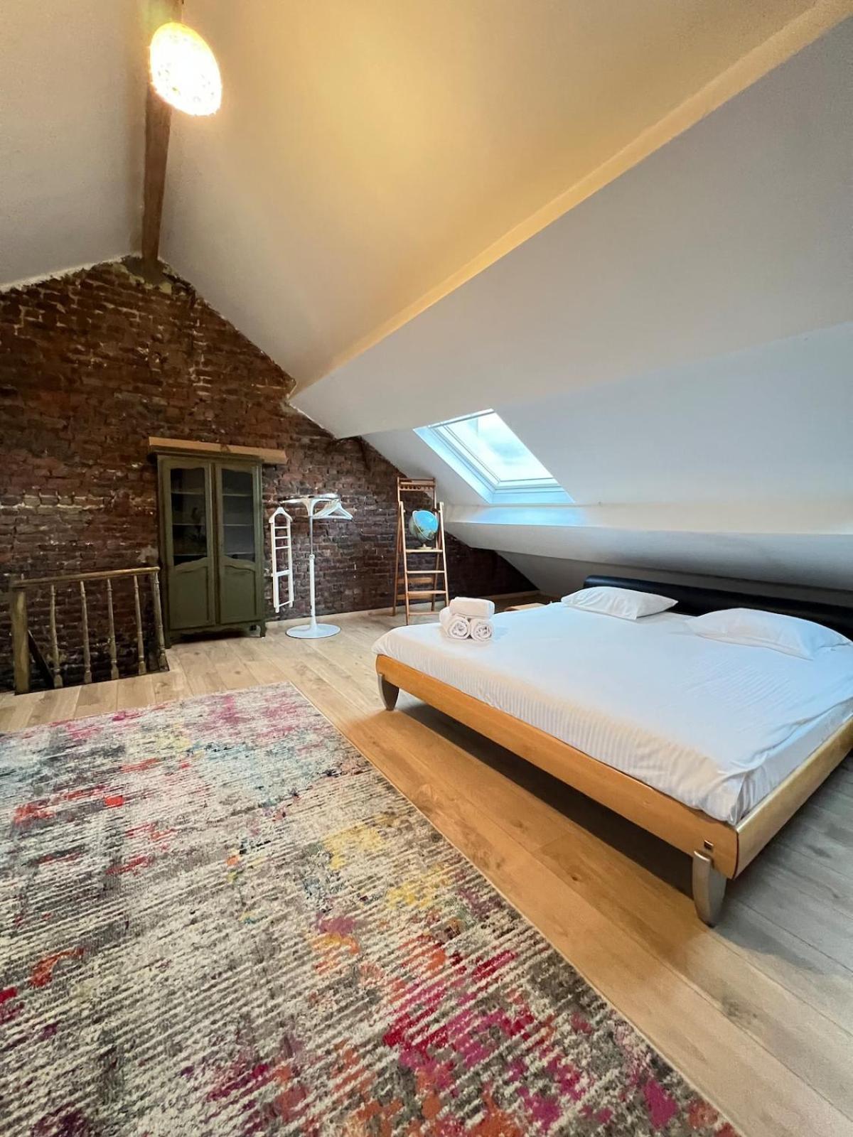 Big Cosy Family Duplex Near Grande Place * Brussels