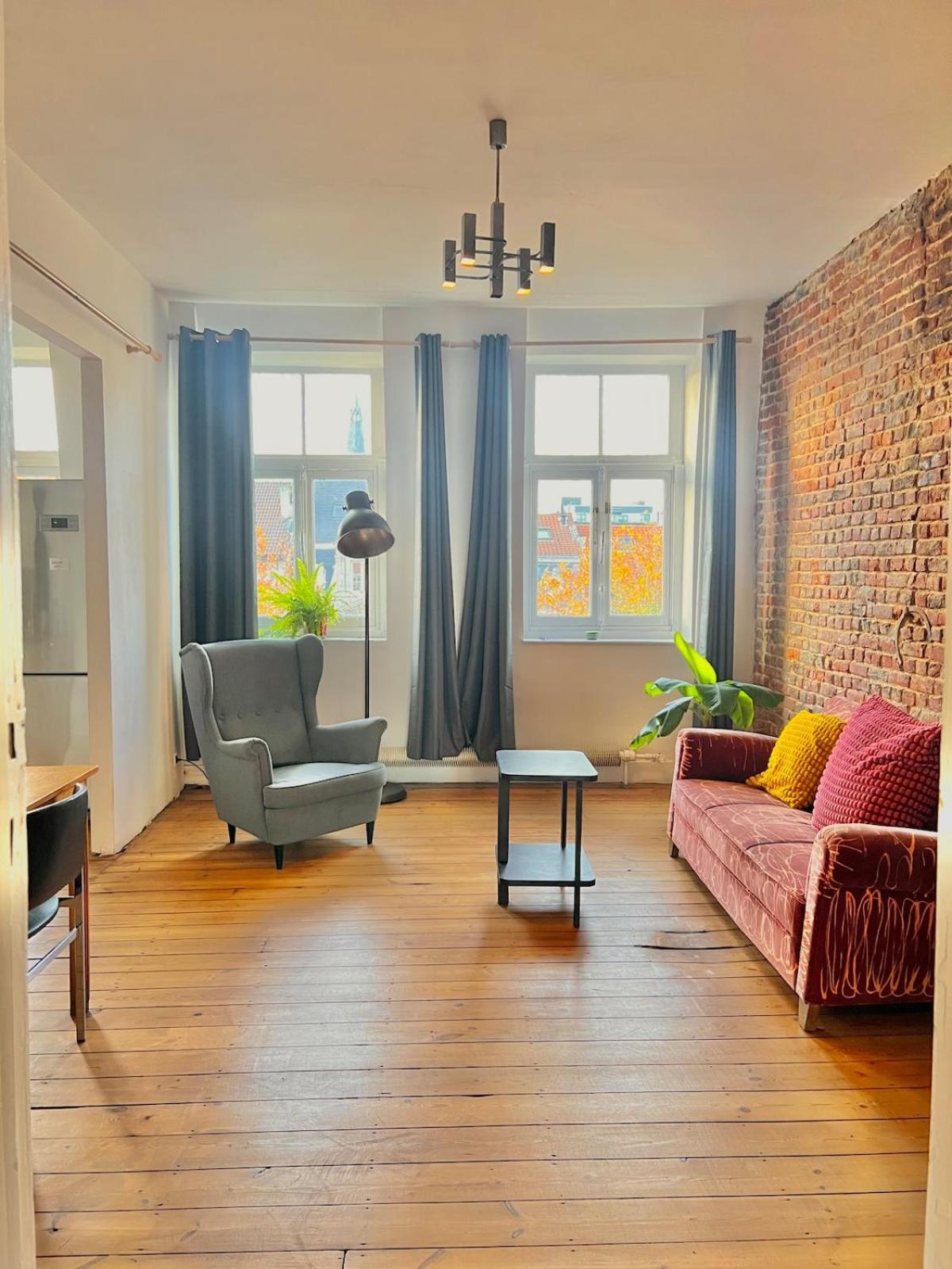 Big Cosy Family Duplex Near Grande Place * Brussels