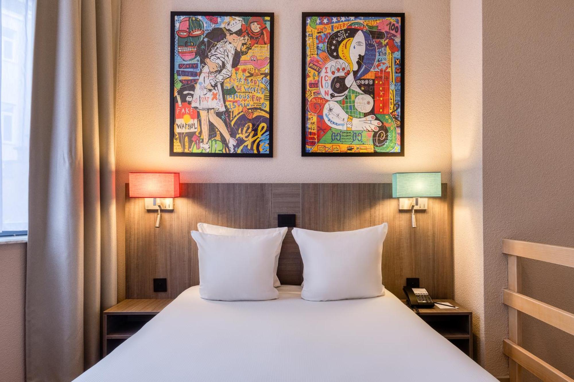 Alma Grand Place 3*
