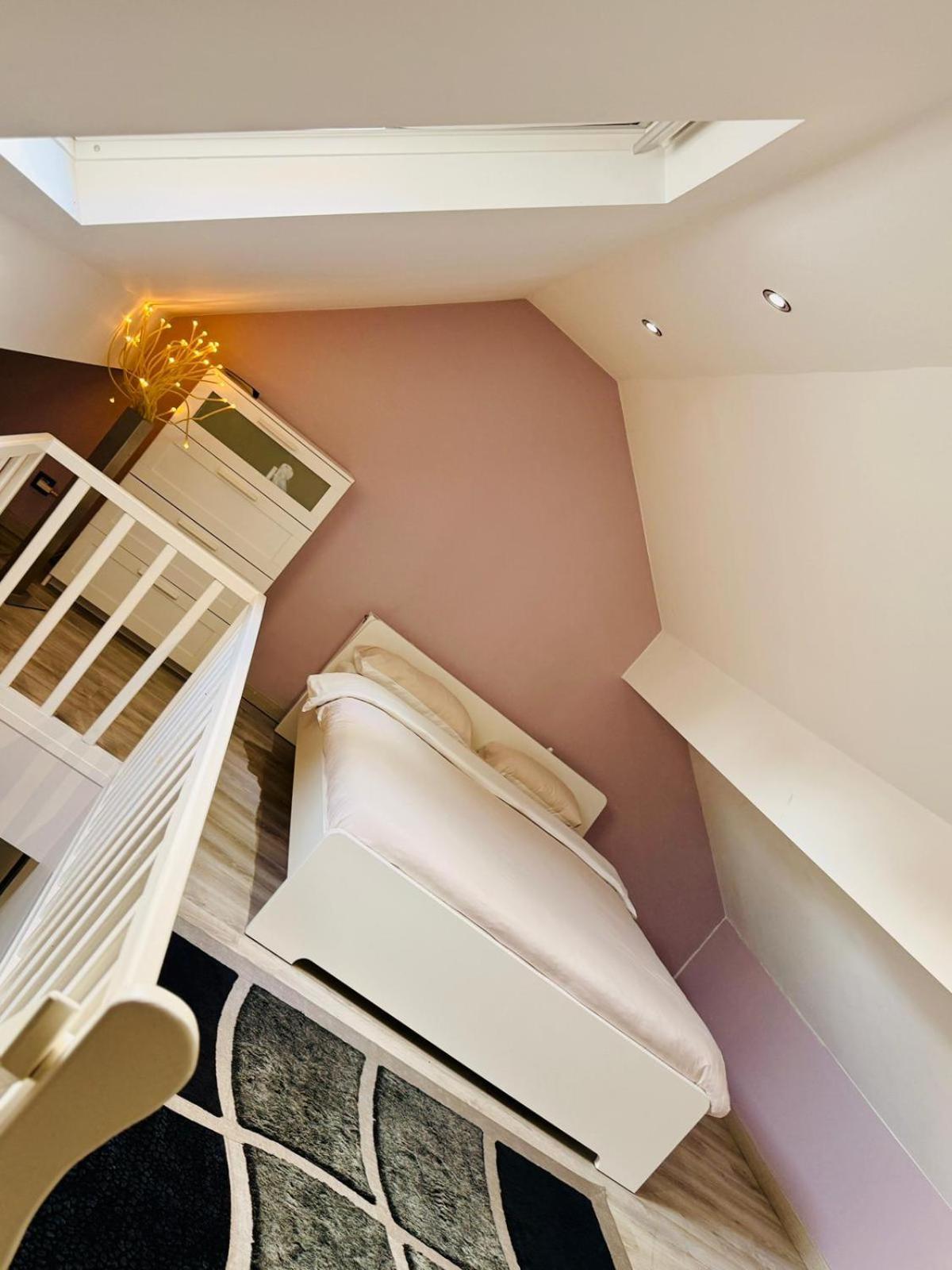 Holiday home L'imperial Wifi & Confort Brussels