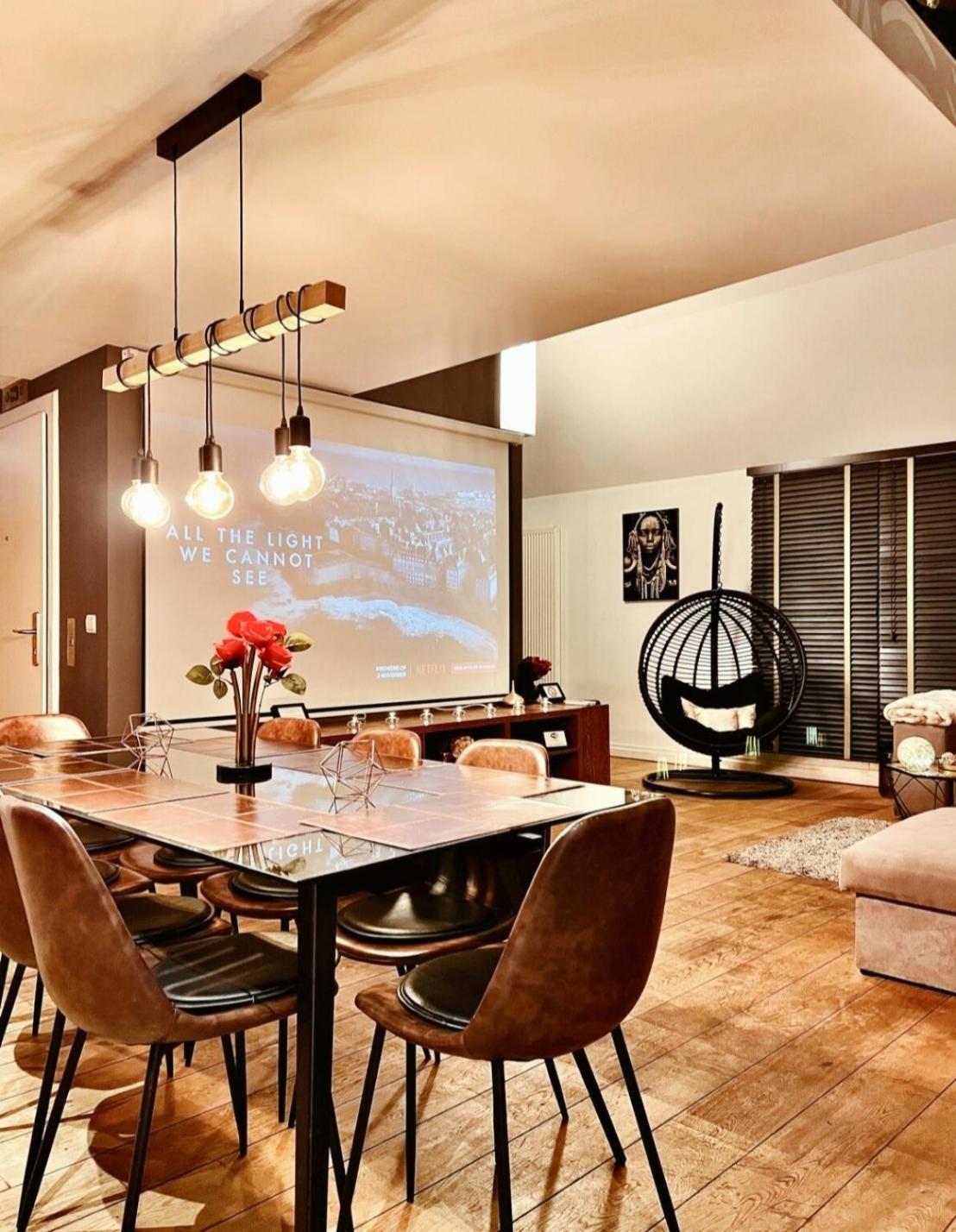 Luxury Loft Duplex Penthouse Of 190m2 & Free Parking ! Apartment Brussels