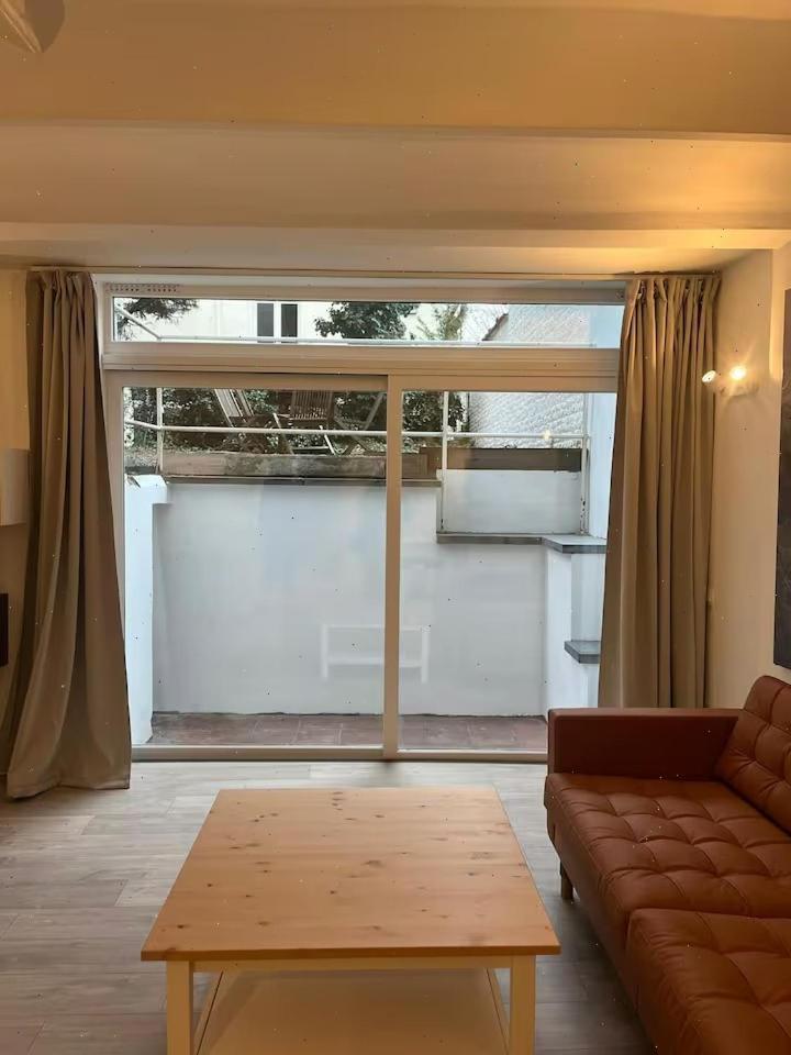 Large 3-bedroom In * Brussels