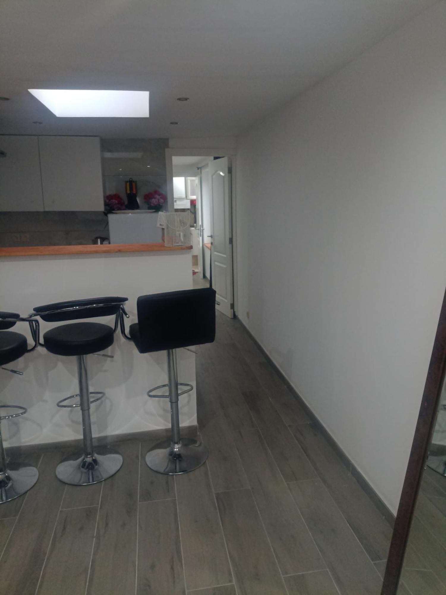 Apartment Price Apparemment Budget