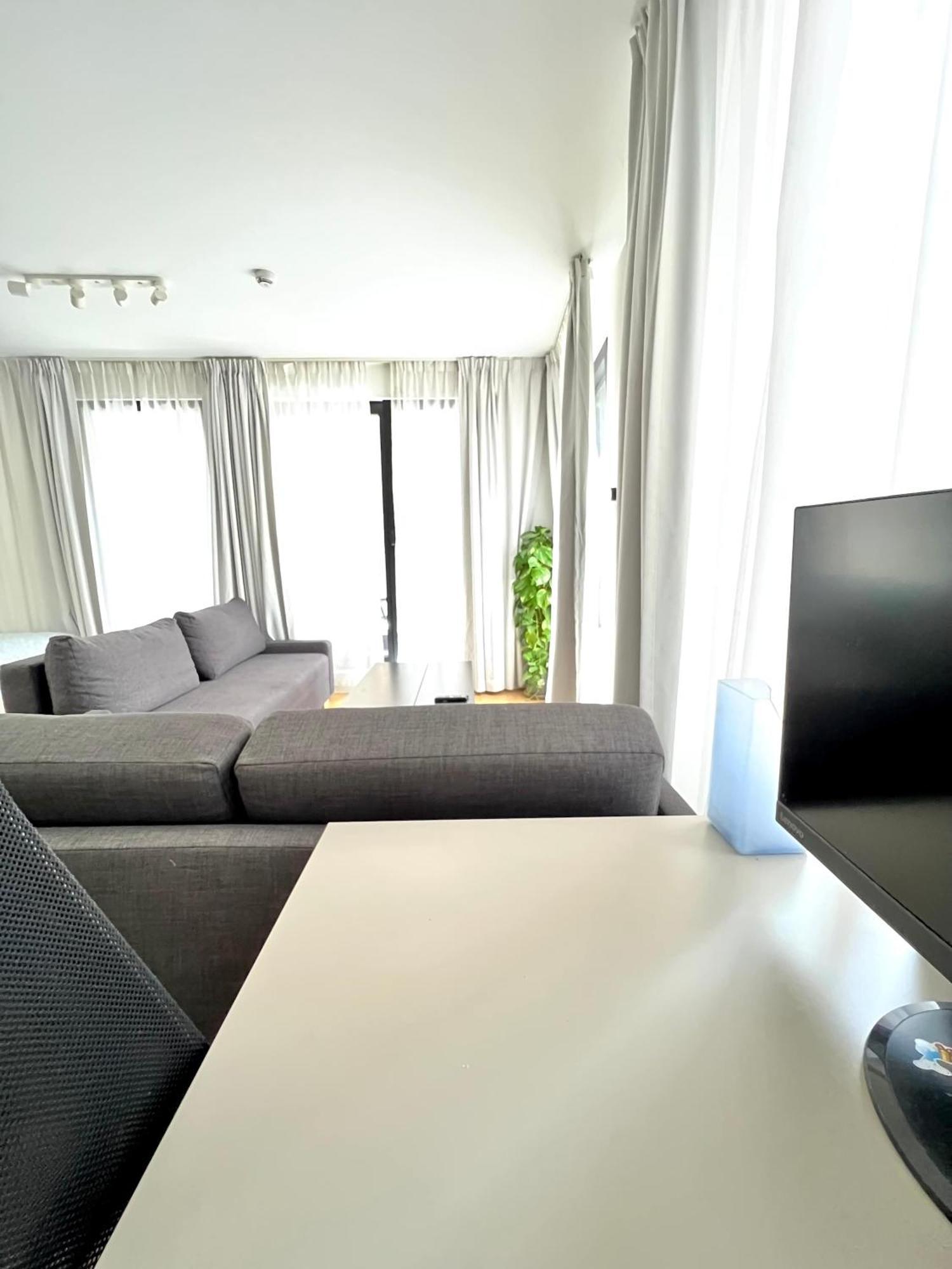 Apartment Lovely With Balcony By Grand Place For 4 *