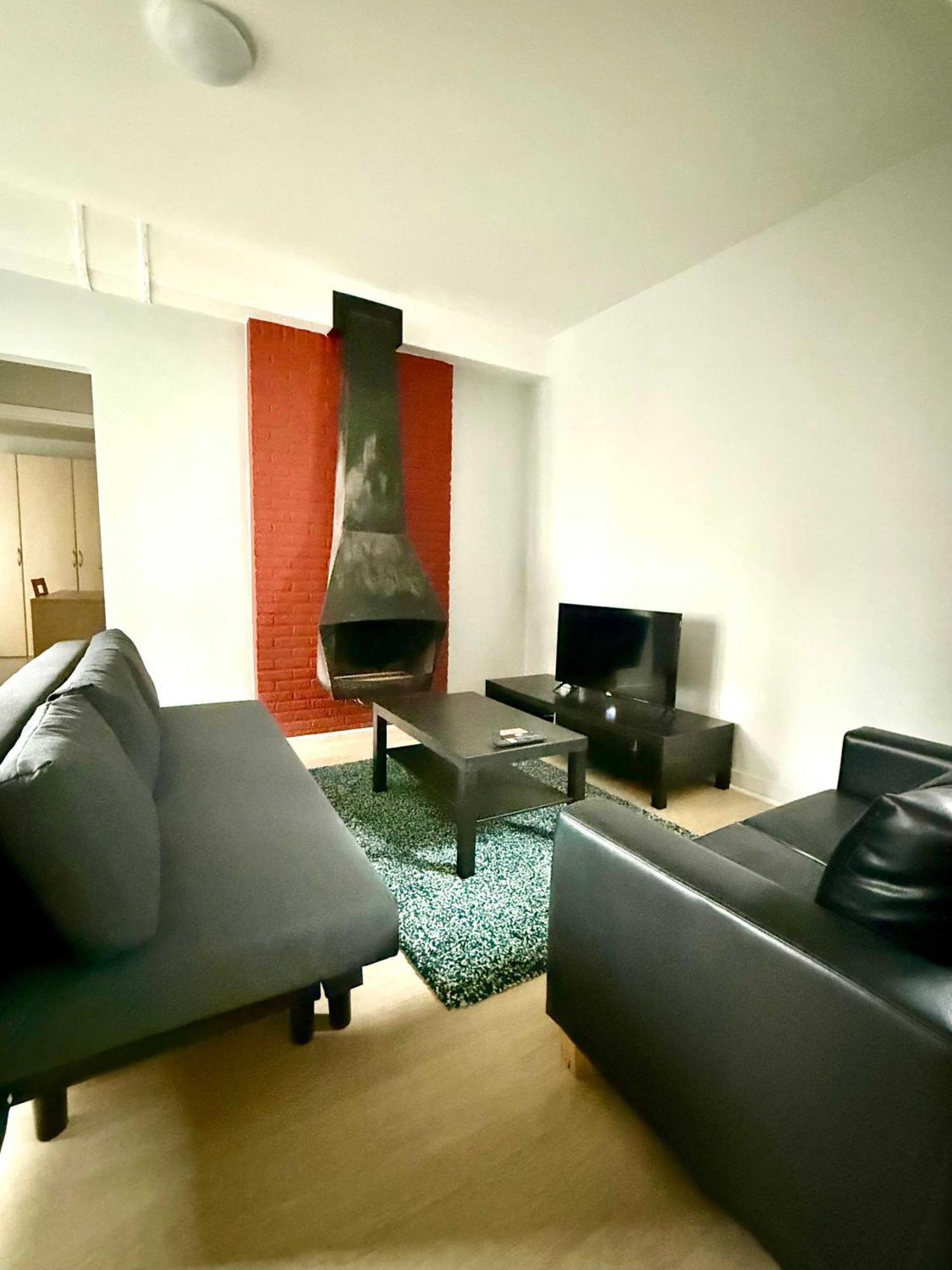 3 Min To The Grand-place 6 Min To Manneken Pis & Sleeps 6 * Brussels