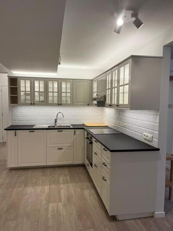 Apartment Large 3-bedroom In