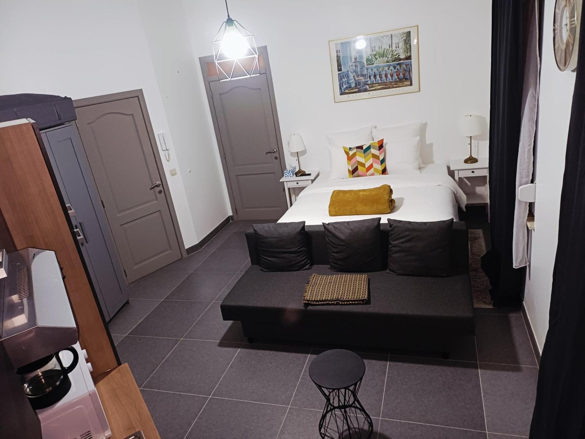 La Perla Louise Rdc *