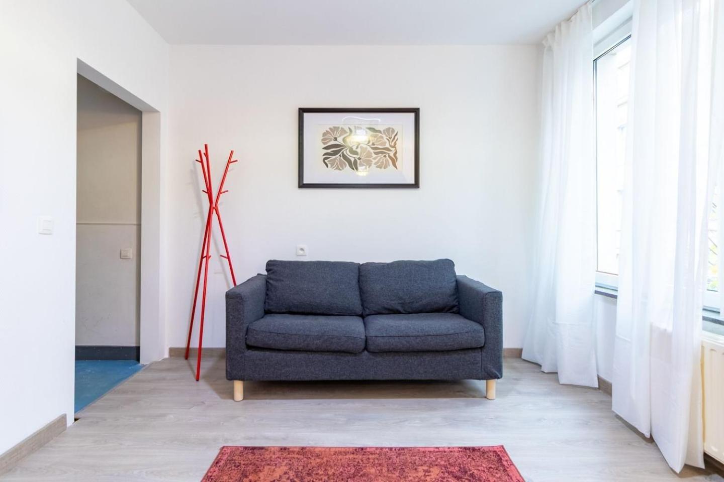 Over Two Floors For 5 Guests Near Midi & Grand Place Apartment
