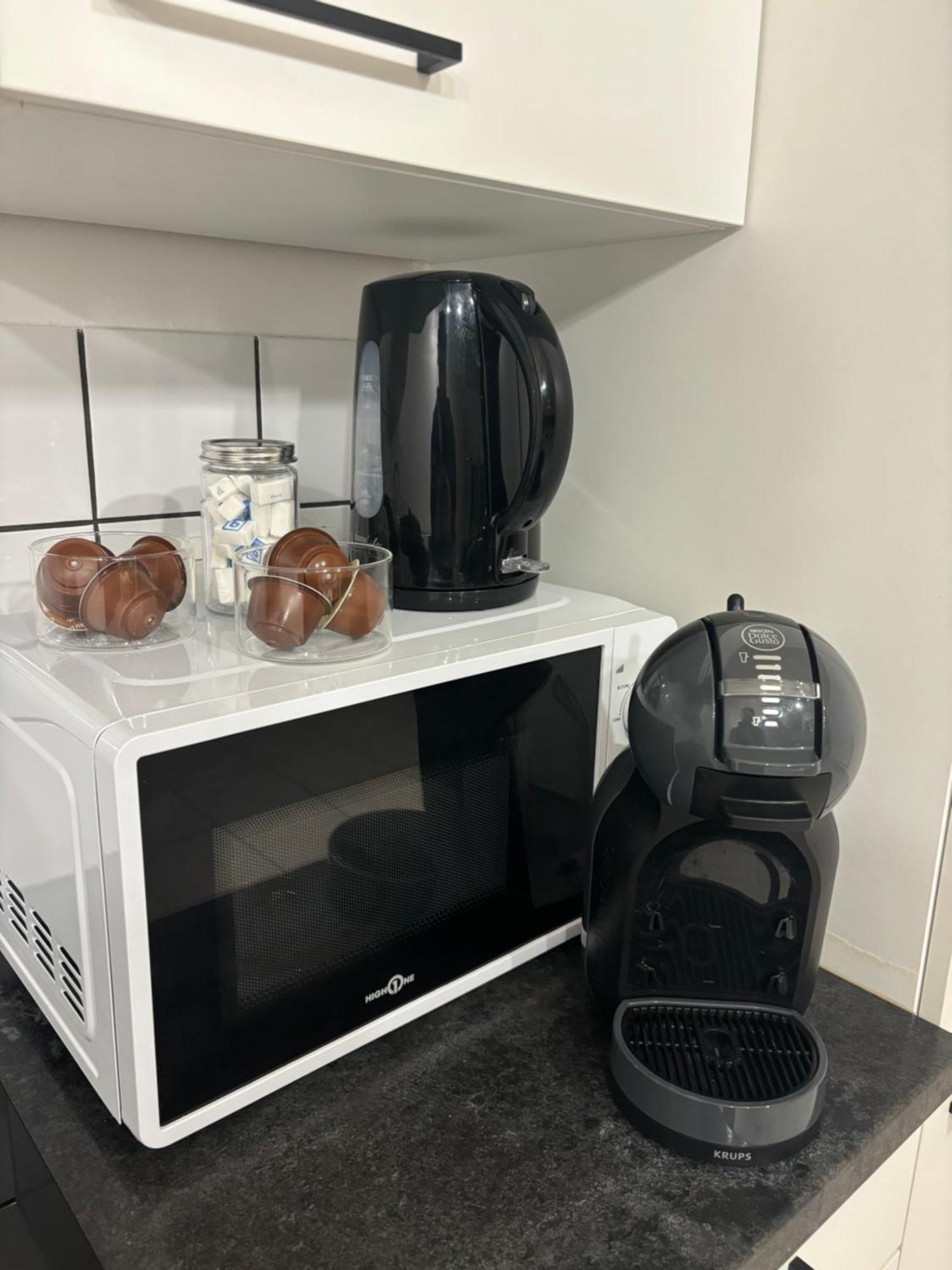 Modern 1br And Sofa Bed Near Airport *