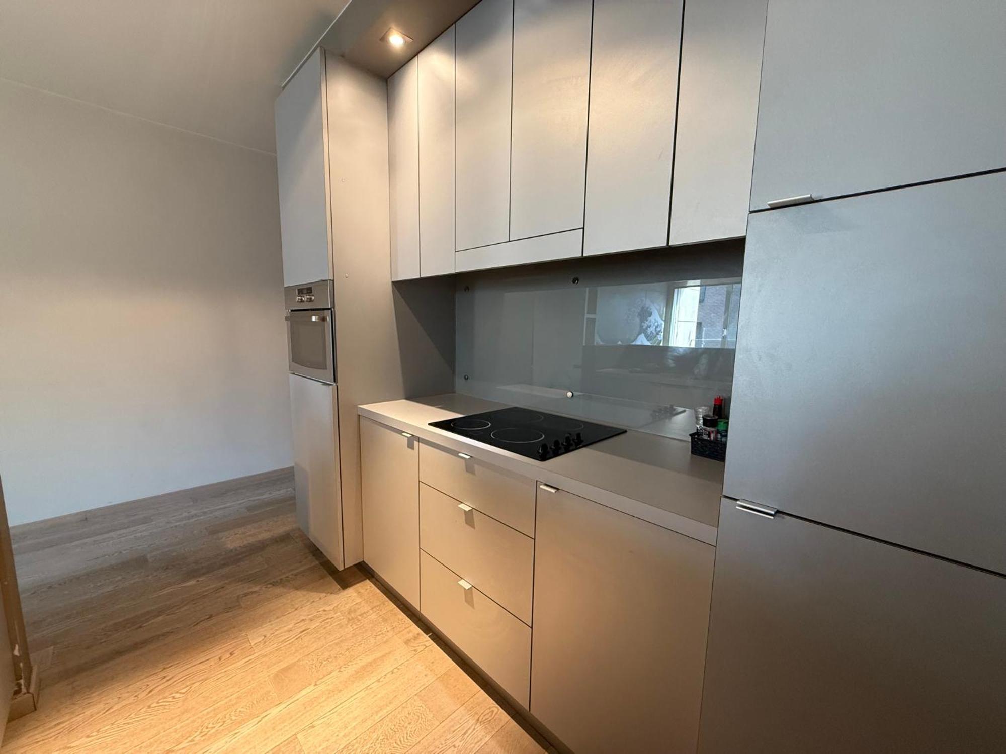 With 2 Bedrooms - Sleeps 6 * Brussels