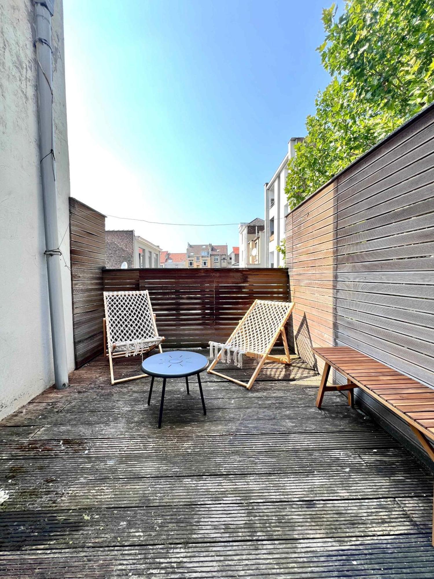 Cosy Family For Up To 9 Guests Near Midi Station Apartment *