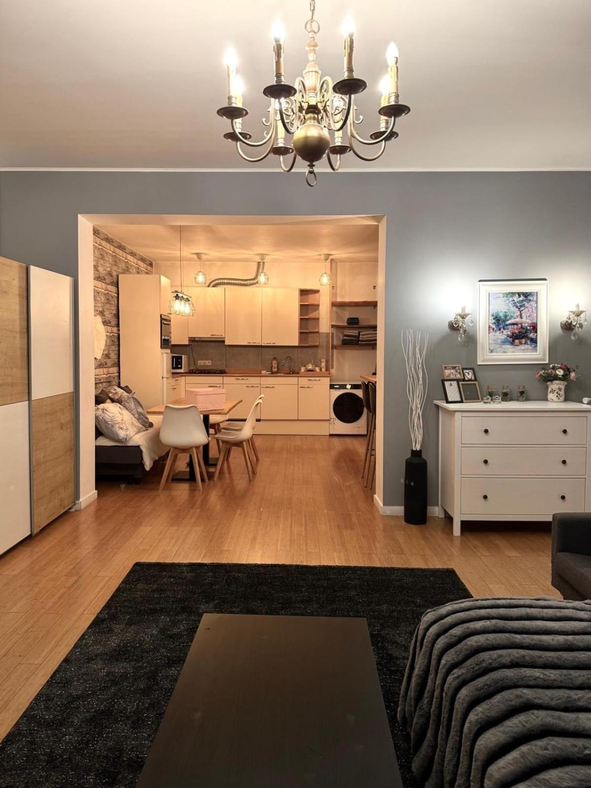 The Cozy Louise Nest Brussels