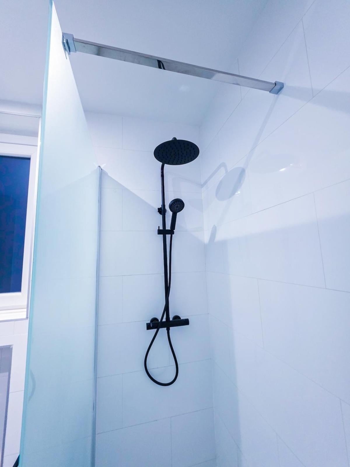 Apartment Cozy - Downtown - 2 Min From Metro - 201