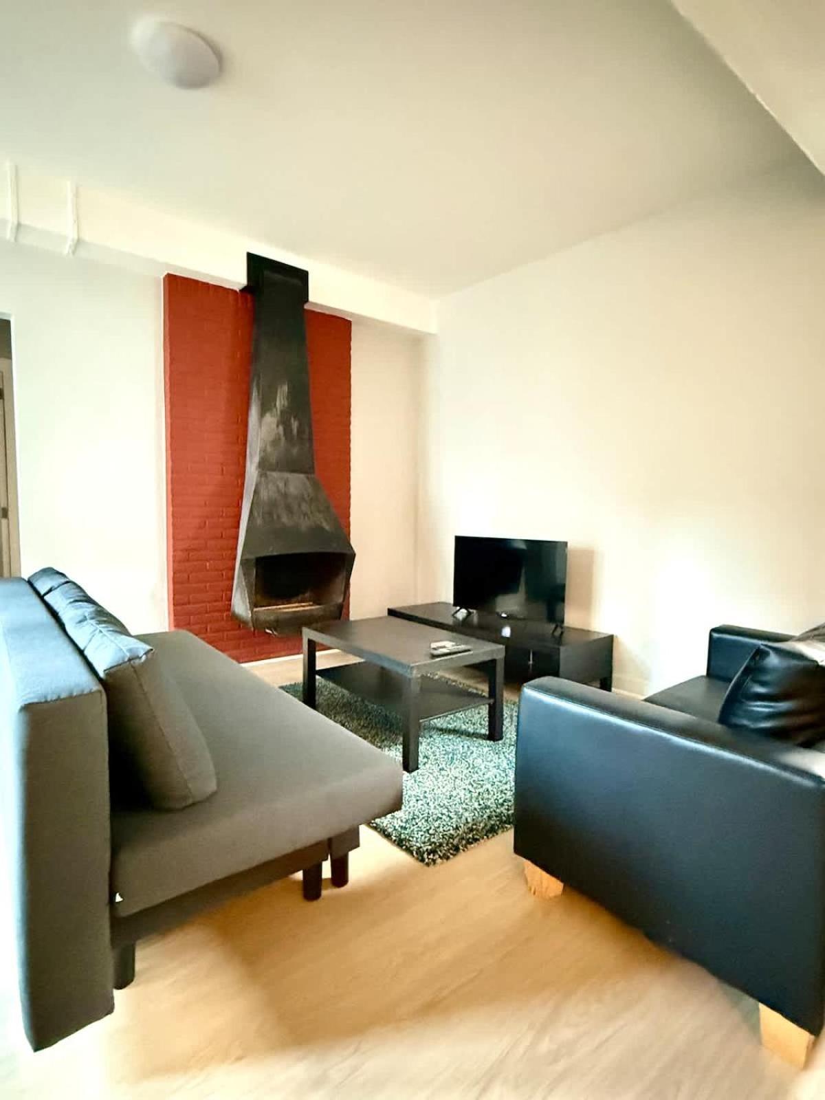 Apartment 3 Min To The Grand-place 6 Min To Manneken Pis & Sleeps 6