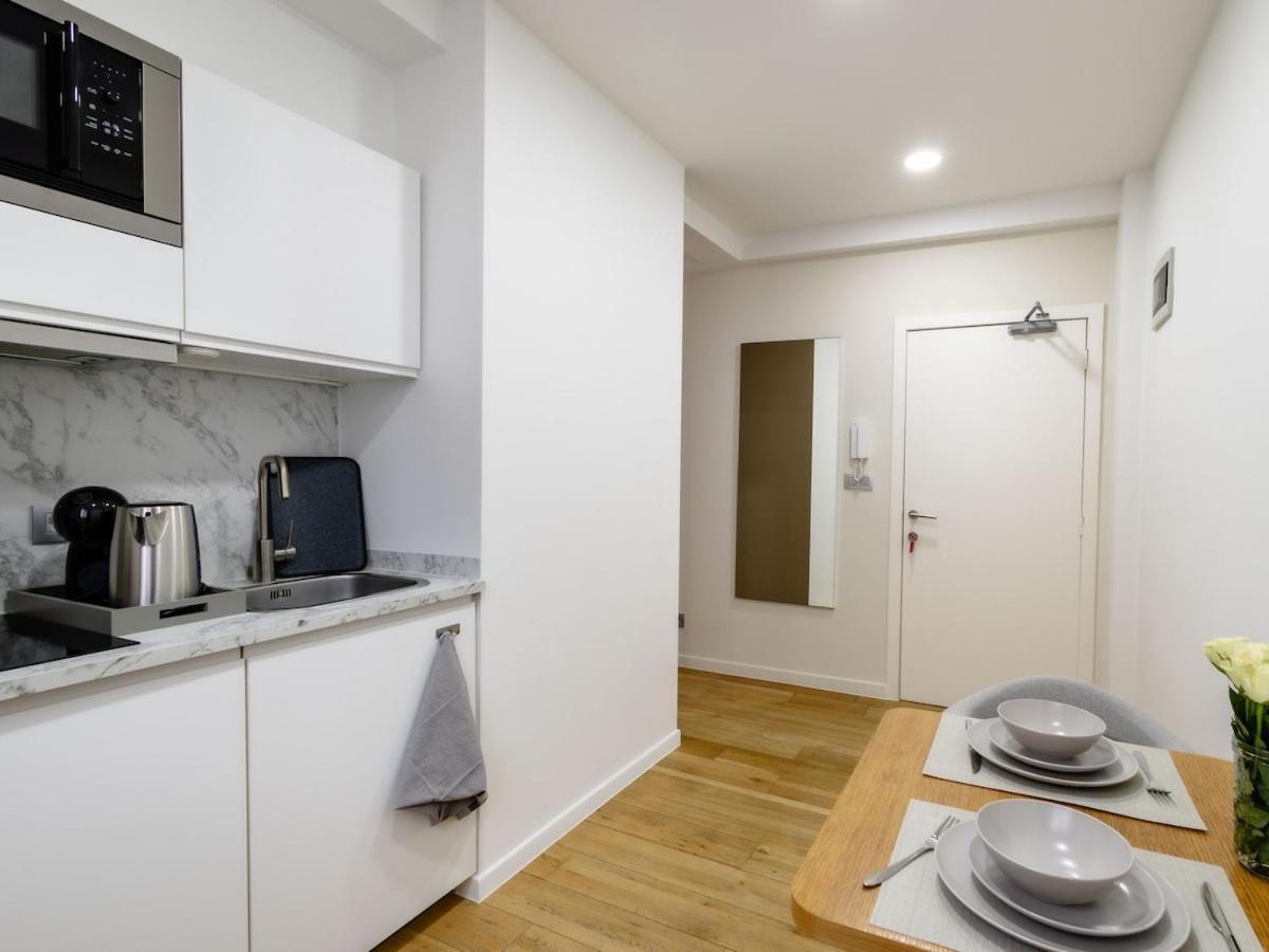 Apartment Cozy - Downtown - 2 Min From Metro - 201