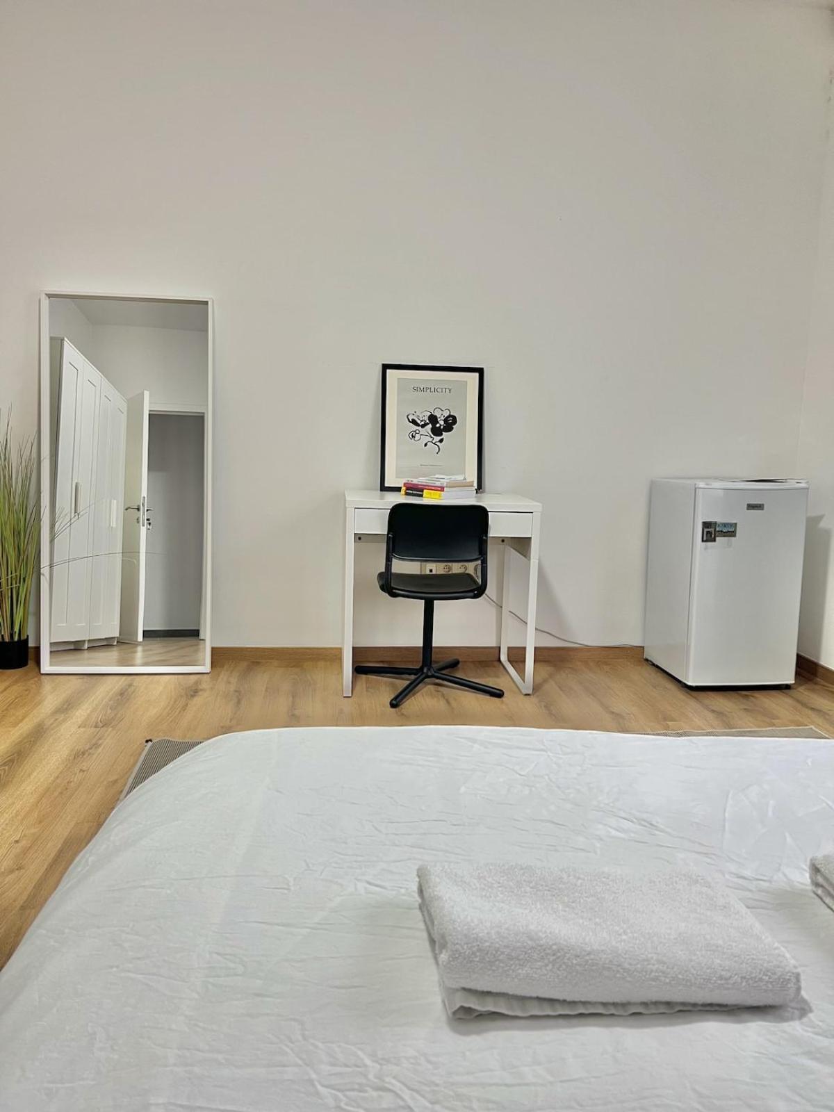 Spacious For 6 Near Center Of Brussels